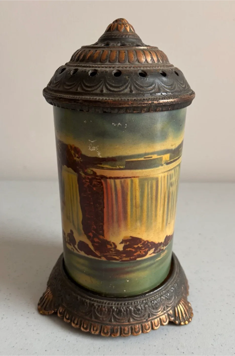 #Cleanout - Vintage Niagara Falls Perfume Lamp
