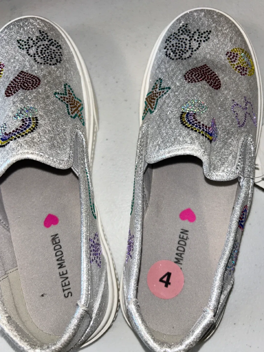 Steve Madden Girl's Silver Glitter Slip-On Shoes - Size 4 image indicator(2)