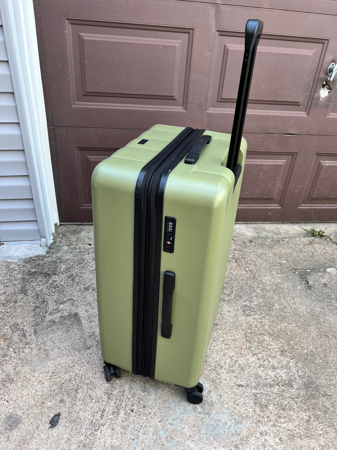 CALPAK Amari Large Luggage - Olive Green - photo 2