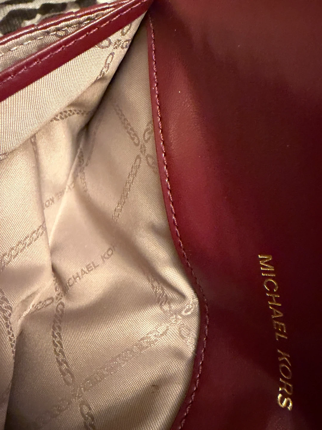 Michael Kors Burgundy Leather Wallet - photo 5