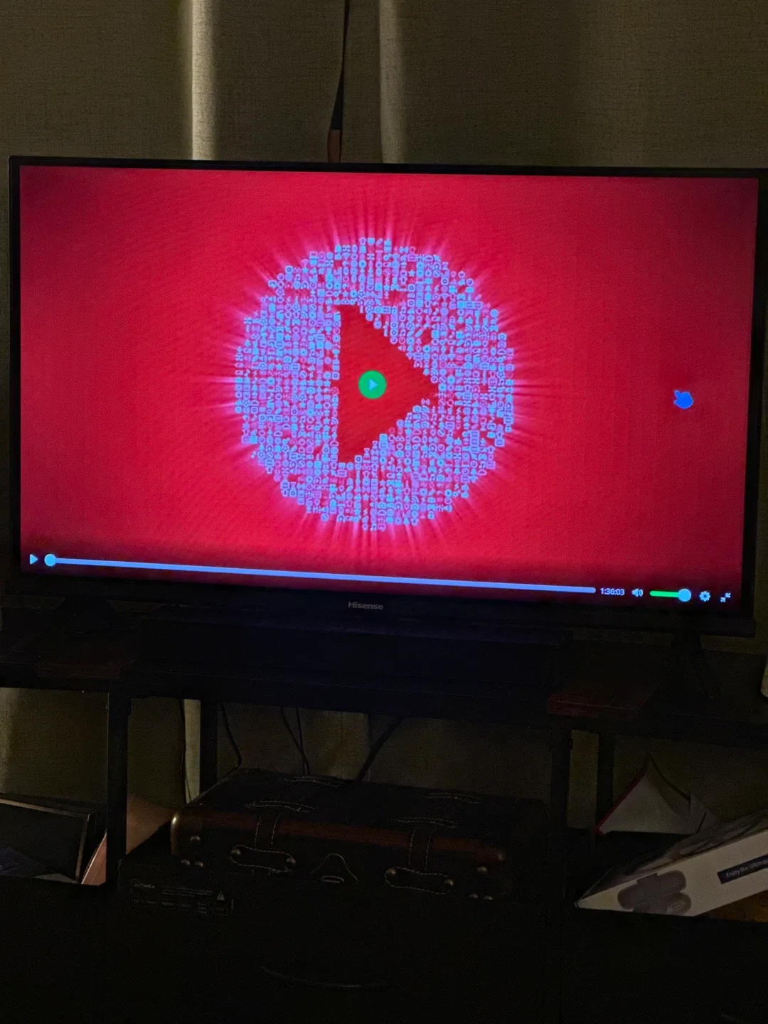 32 inches. Hisense smart tv.