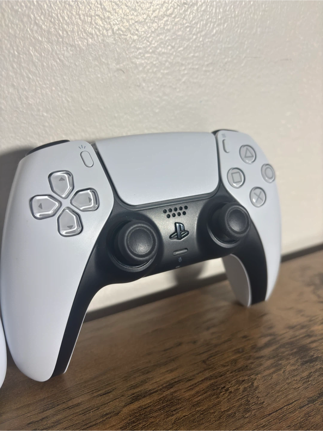 PS5 DualSense Controllers (Like New) - Act Now! - photo 3