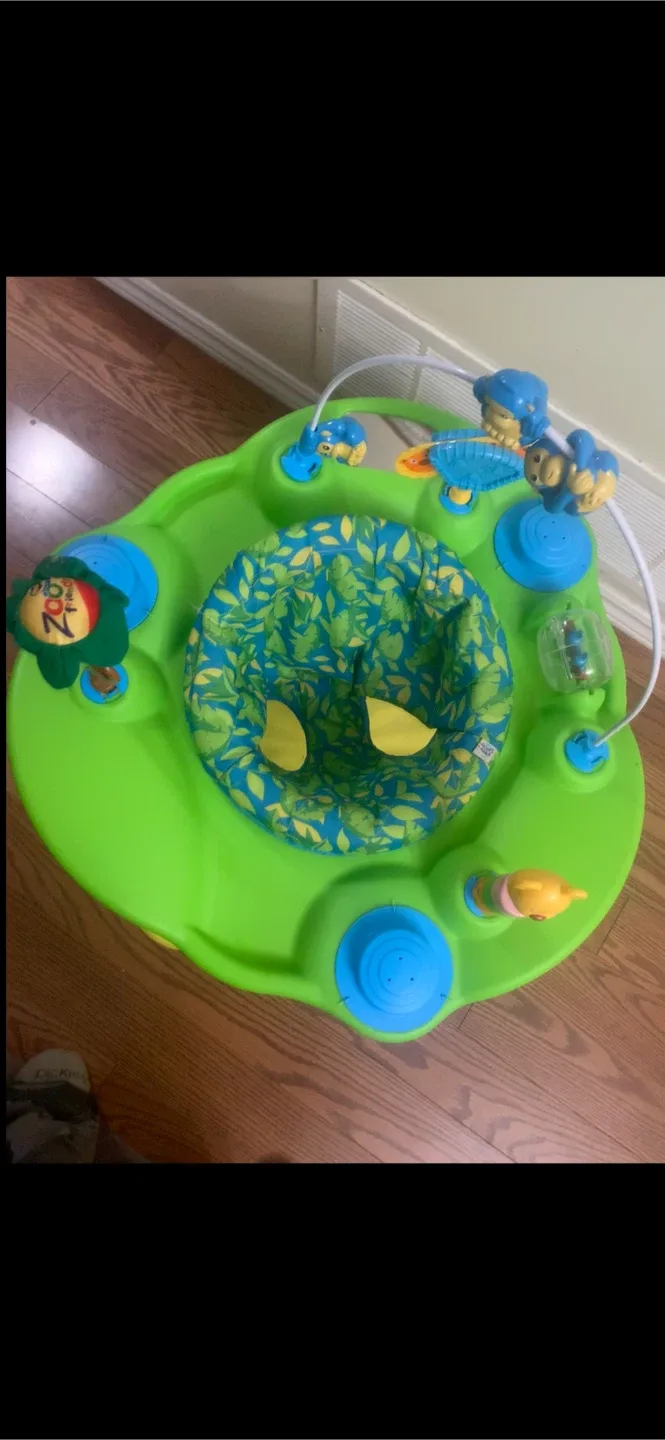 Play Bouncer with Toys for Babies image indicator(3)