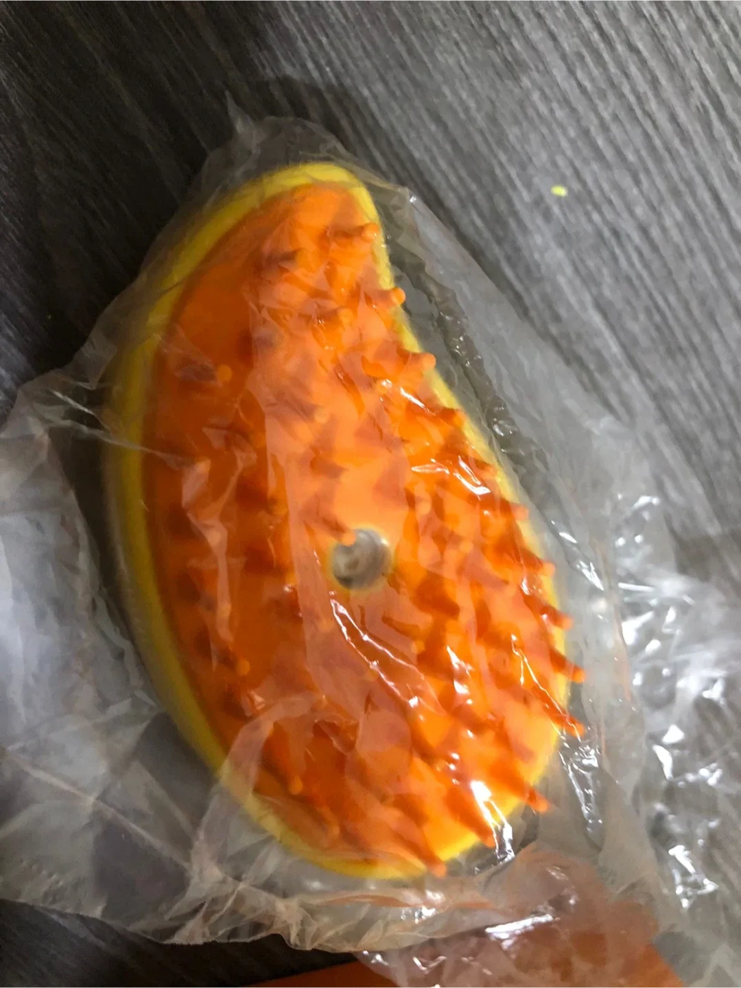 New Pet Spray Massage Brush! image indicator(2)