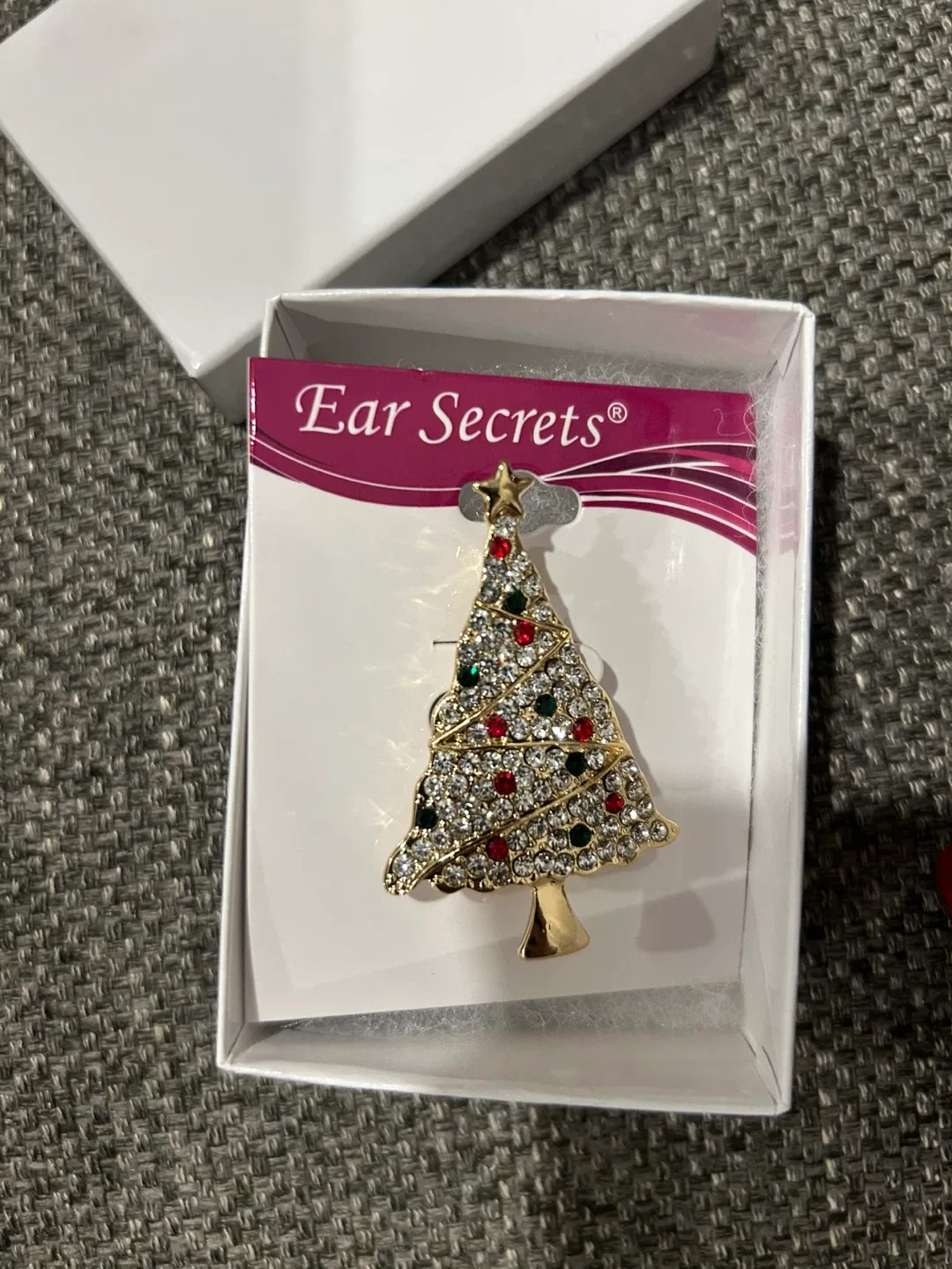 Ear Secrets Christmas Tree Pin - New in Box image indicator(2)