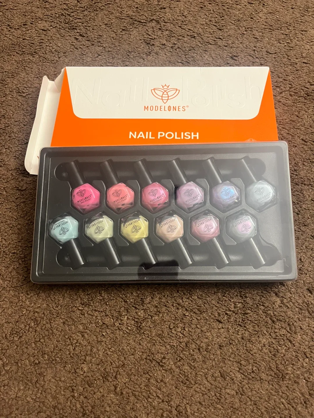 Modelones Nail Polish Set - New
