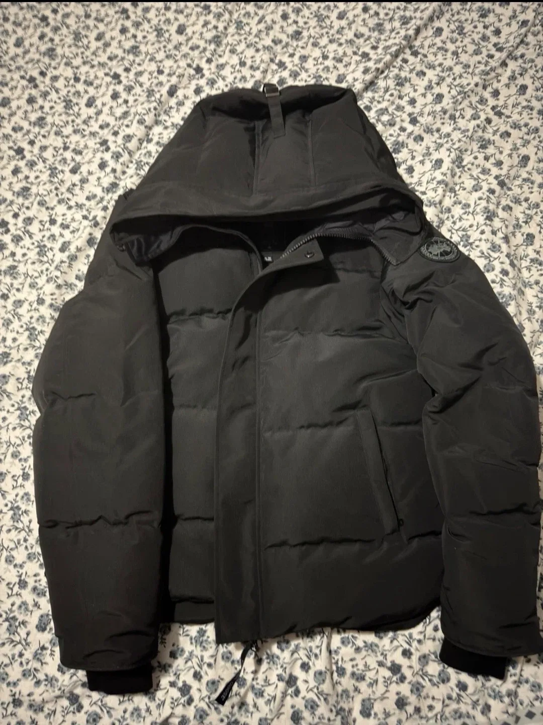Canada Goose Black Down Parka - Size XL