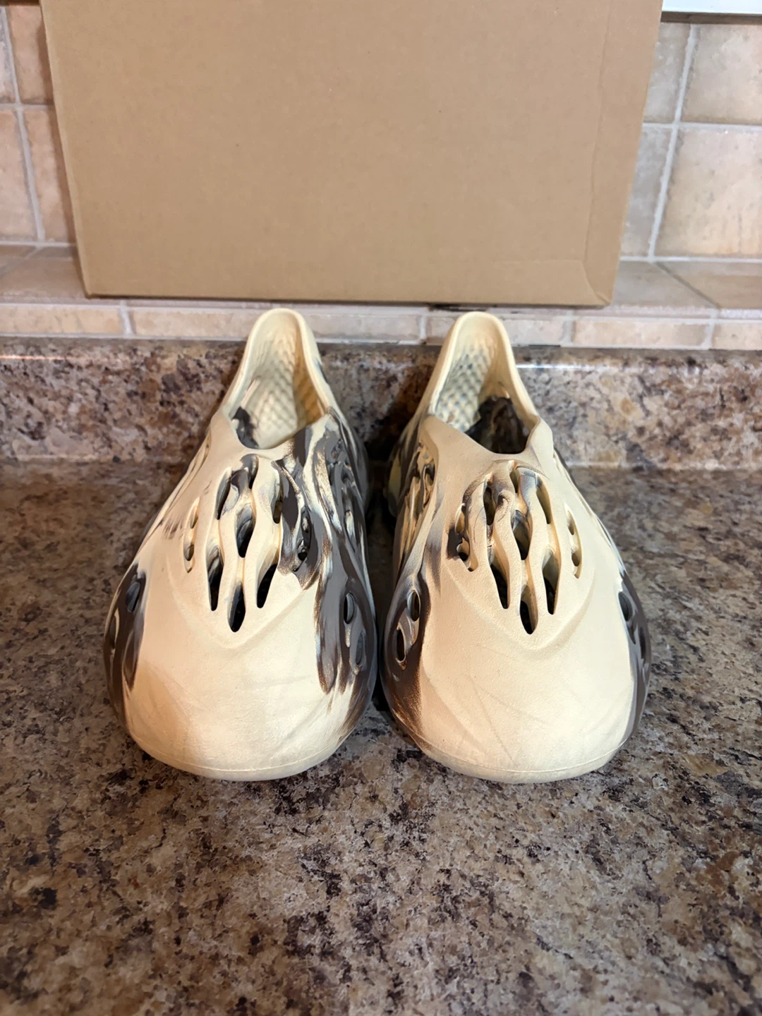 Adidas Yeezy Foam Runner MX Cream Clay - photo 4