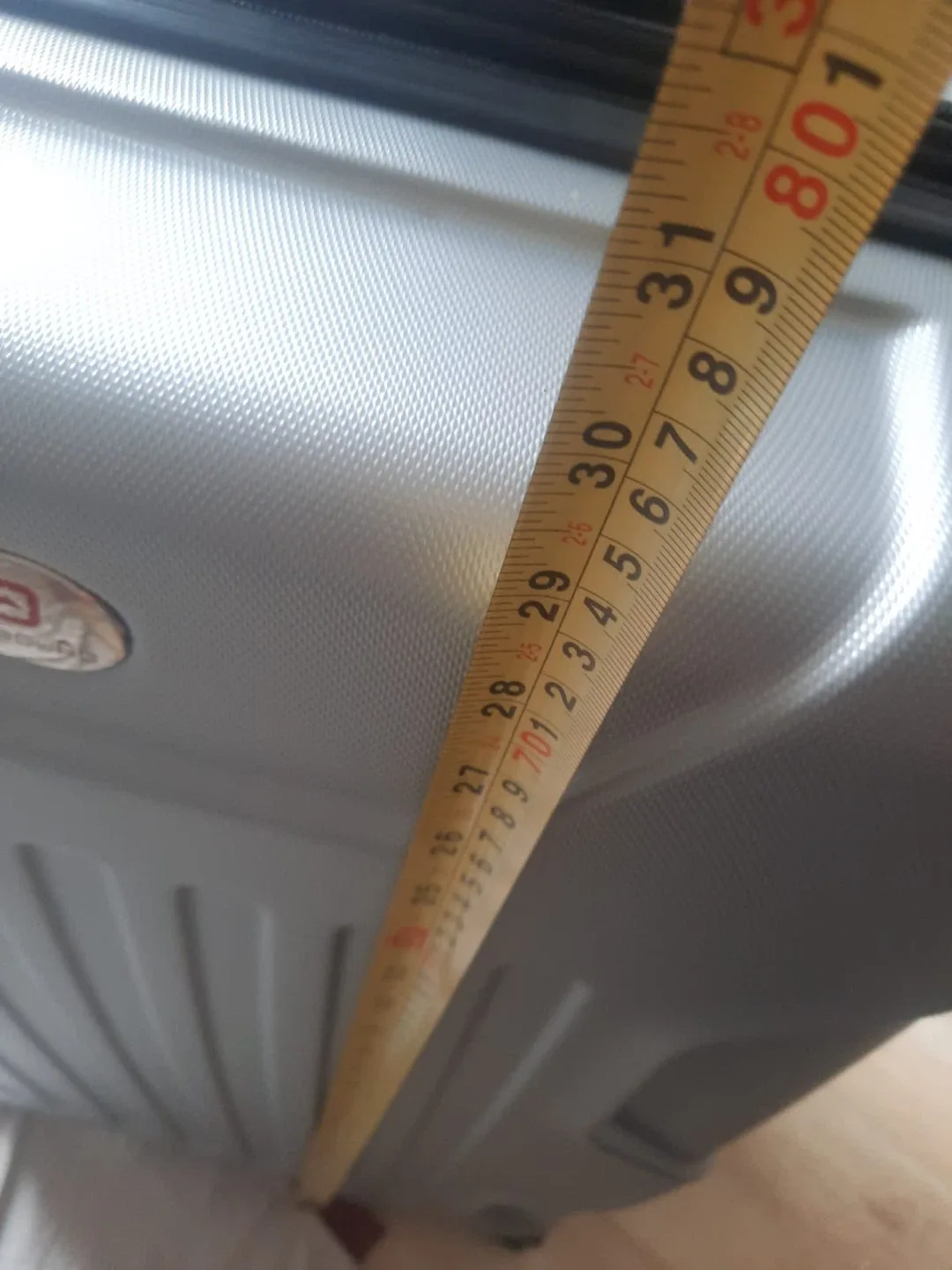 Luggage Set - Silver image indicator(9)