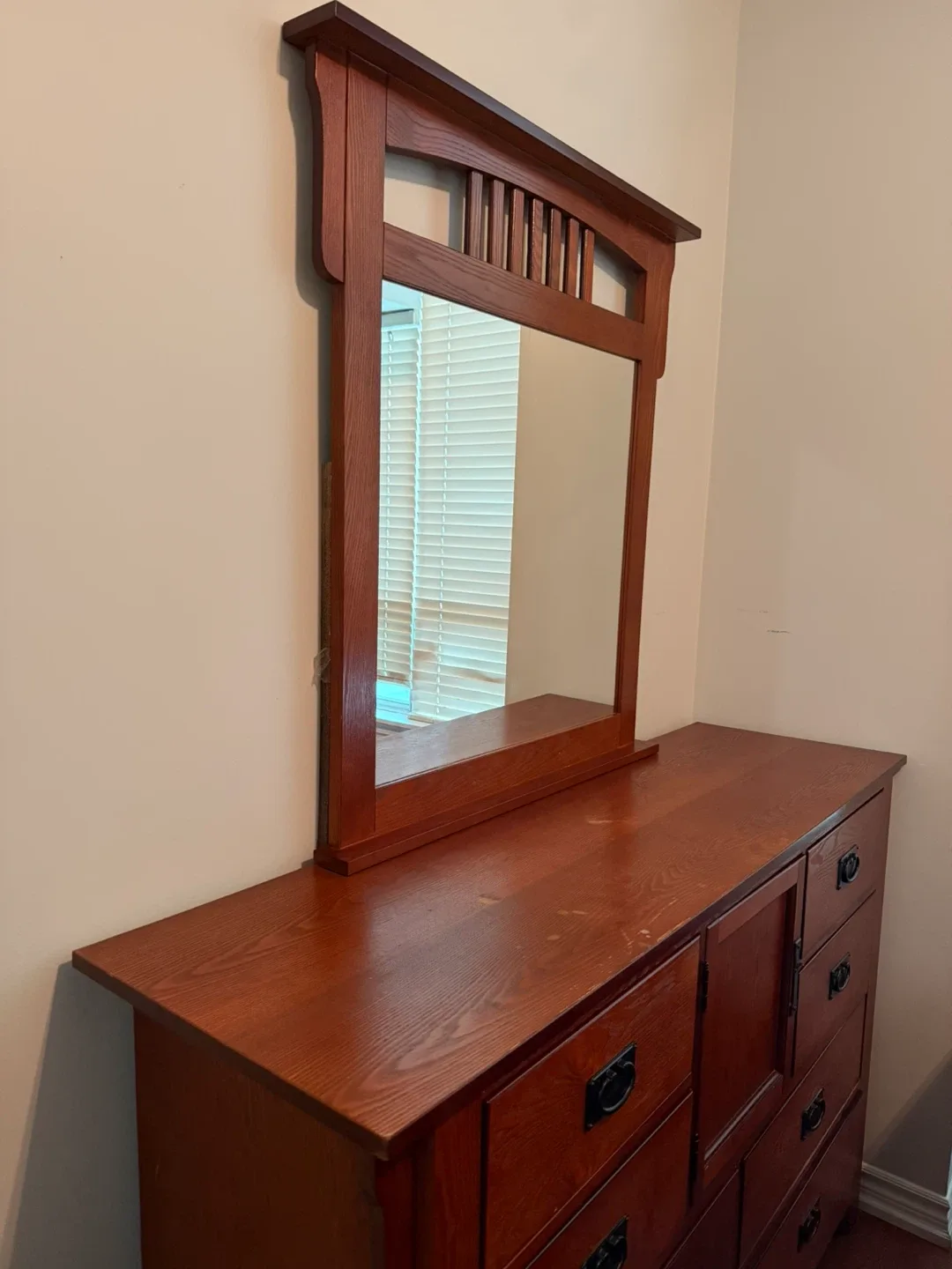 King size Wood Bedroom Set - Dresser, Mirror, Nightstands image indicator(3)