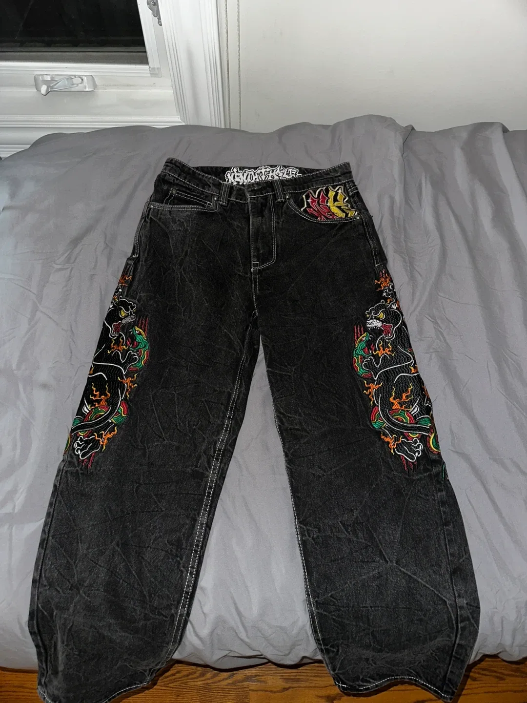 Graphic Men's Baggy/Relaxed Jeans