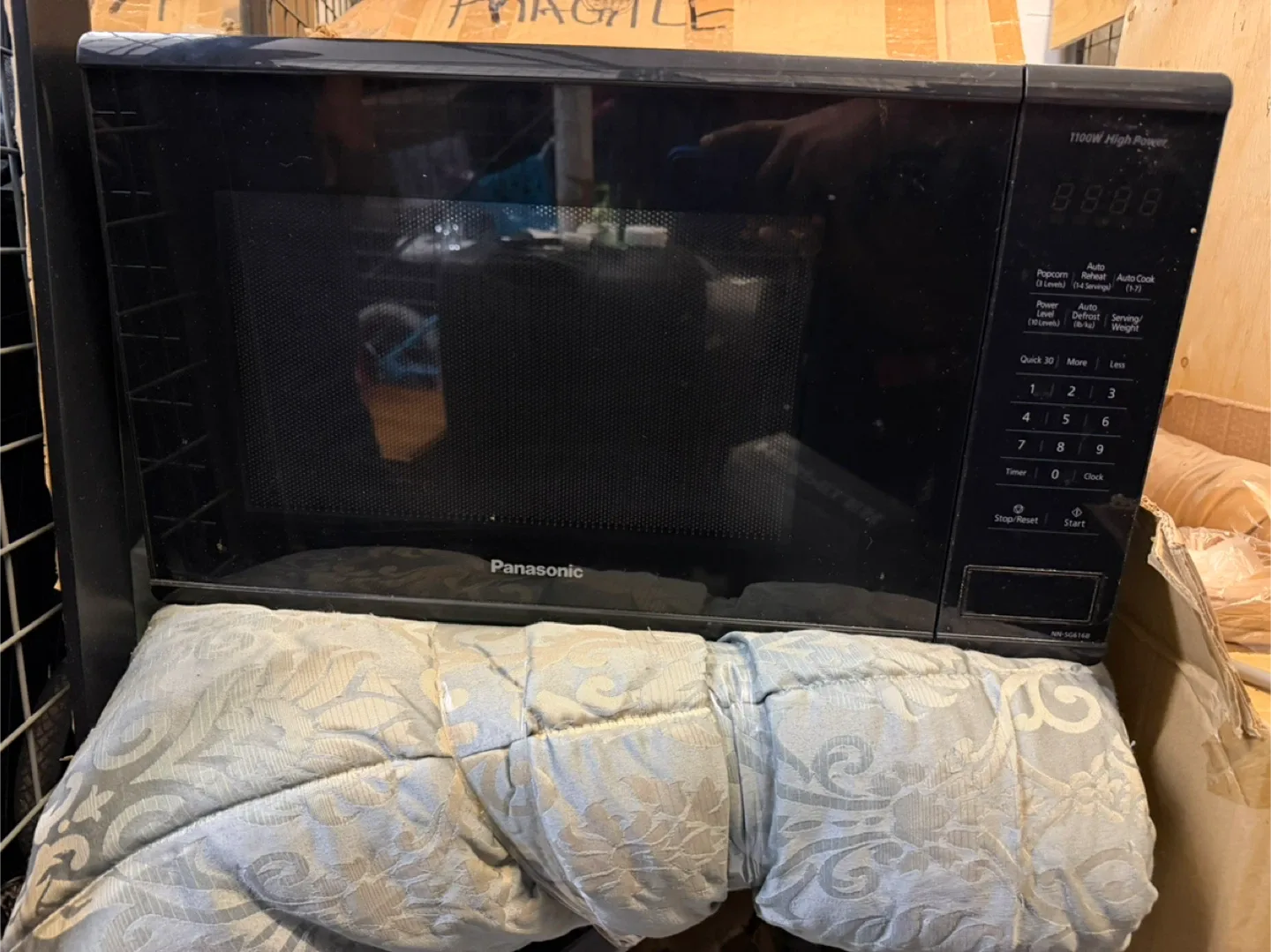 Panasonic Microwave with Glass Plate