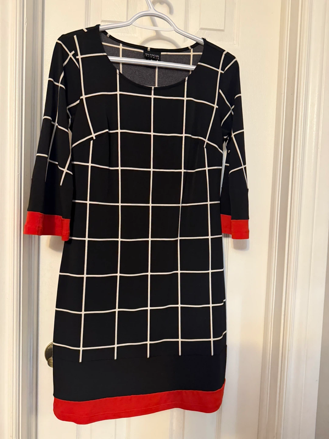 En Focus Studio Black & White Grid Dress - Size 6 - photo 3