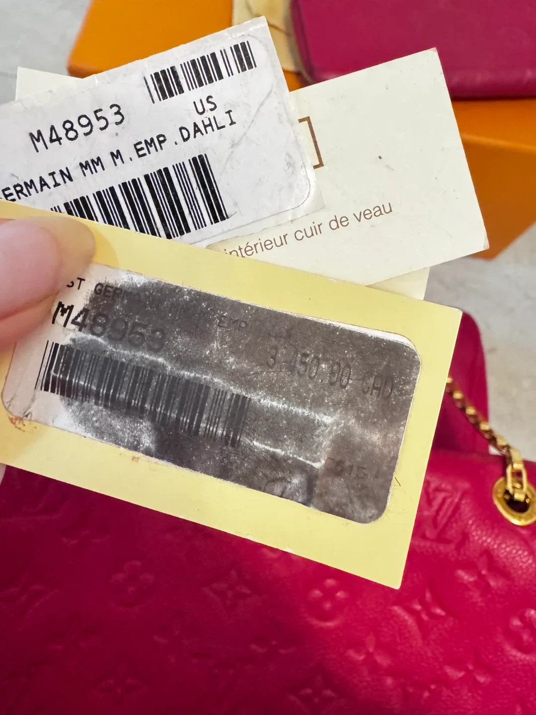 Louis Vuitton Pink Leather Shoulder Bag & Wallet Set image indicator(7)