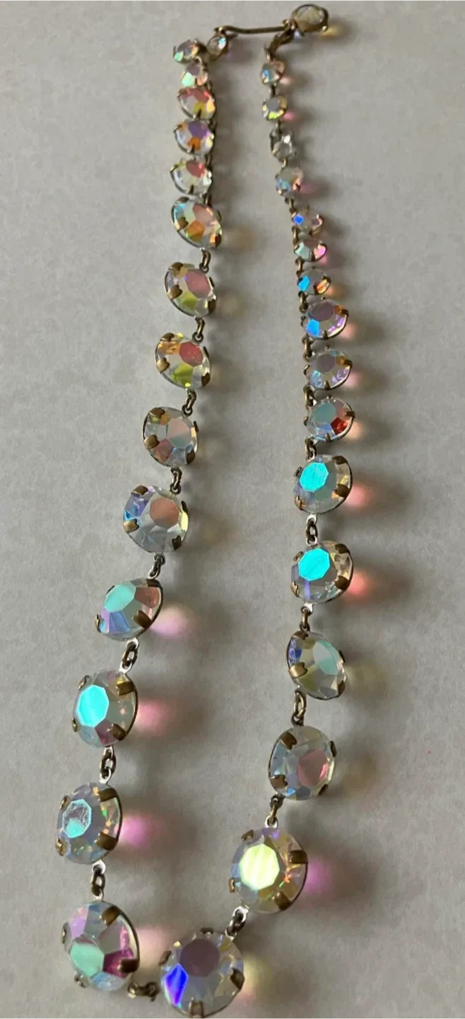 #Cleanout- Vintage Aurora Borealis Crystal Necklace