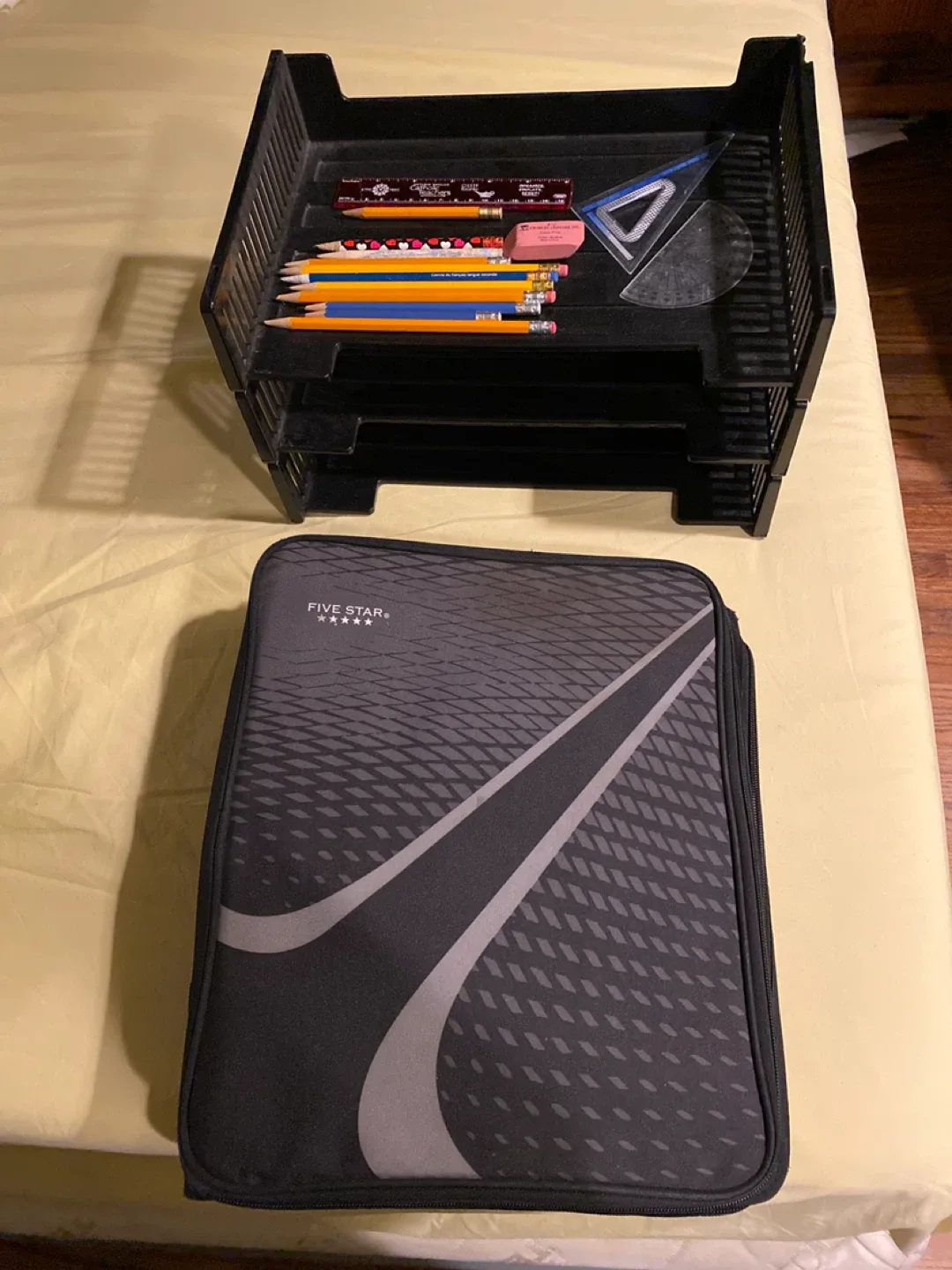 Five Star Zipper Binder & Desk Organizer