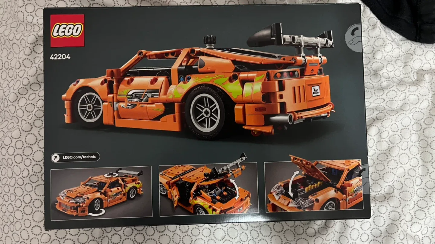 Lego Fast & Furious Toyota Supra MK4 image indicator(2)