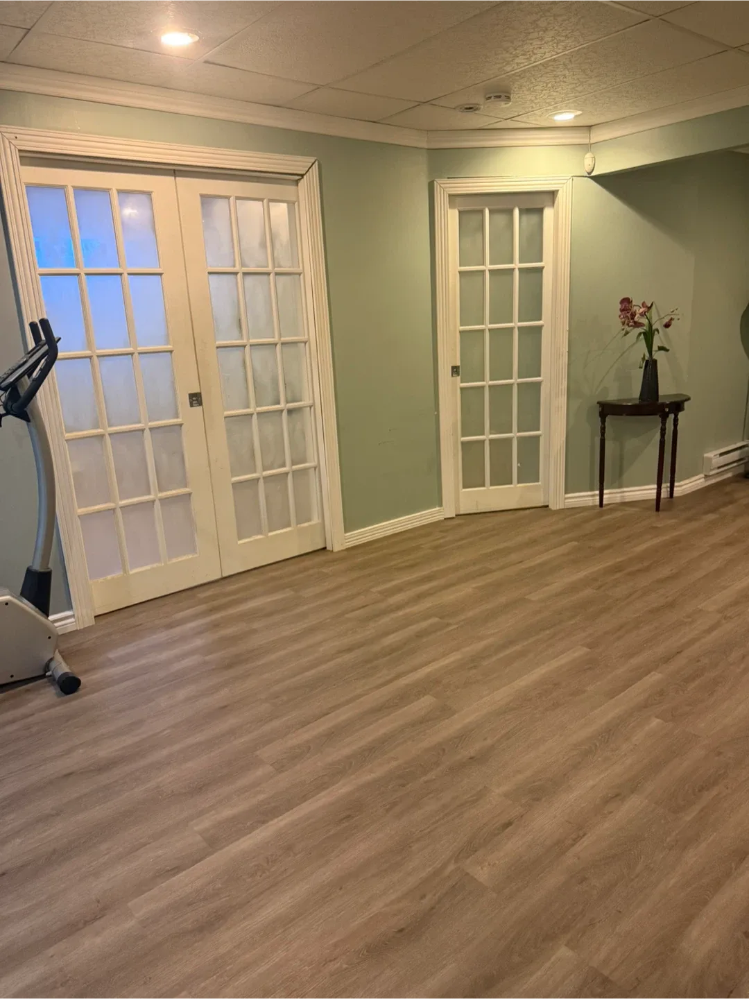 Basement Suite for rent in Evergreen SW Calgary