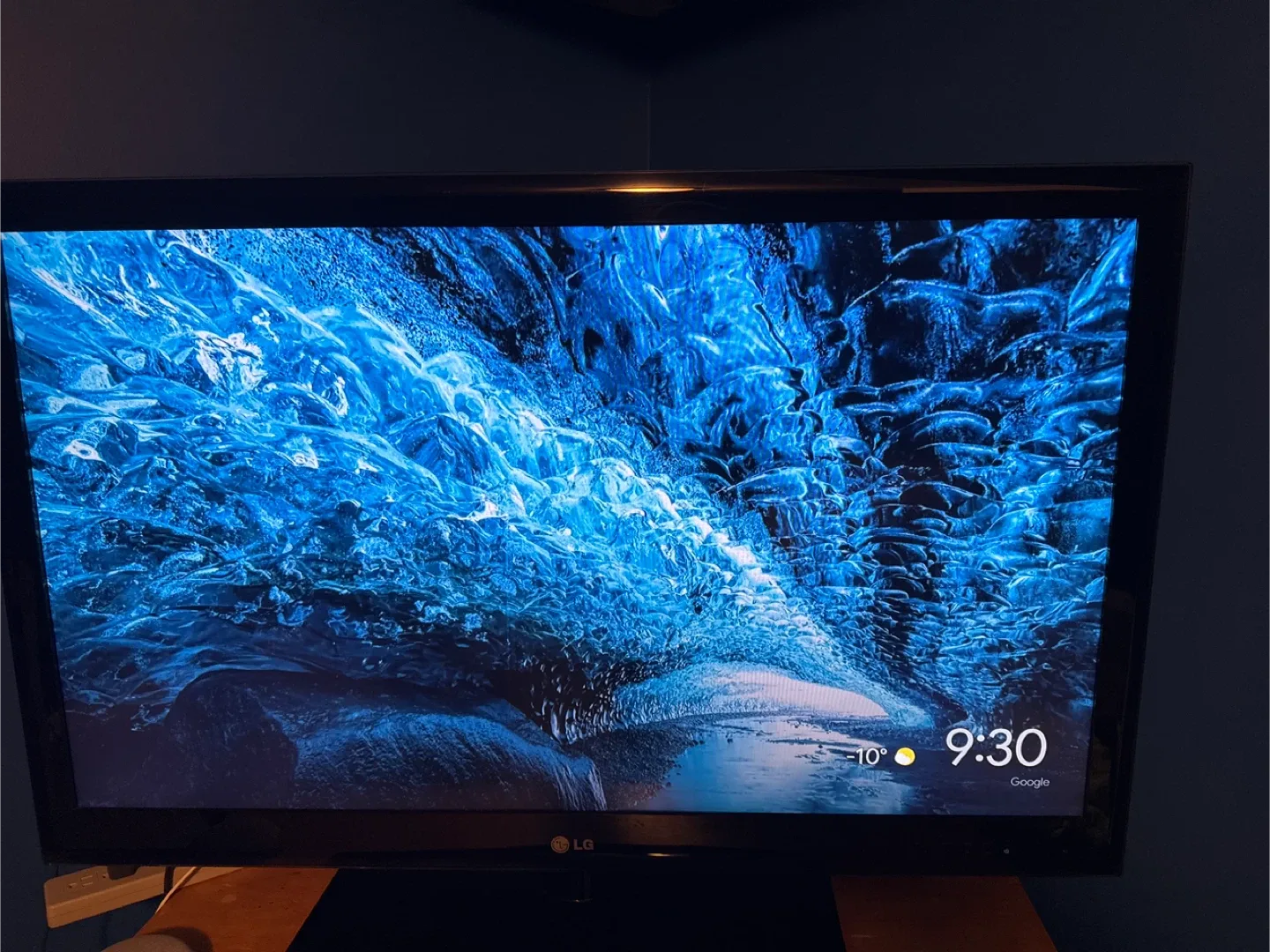 46” LG TV