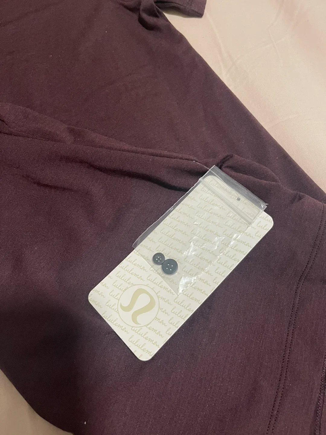 Lululemon Men Evolution Polo Shirt - Size L image indicator(4)