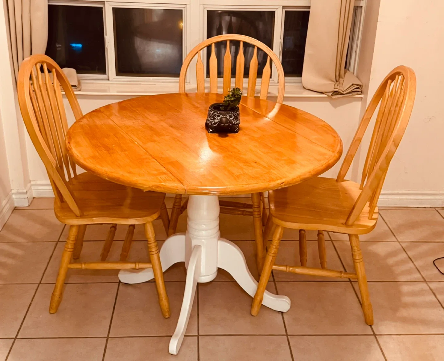 Wooden Round Drop Leaf Table plus 4 chairs