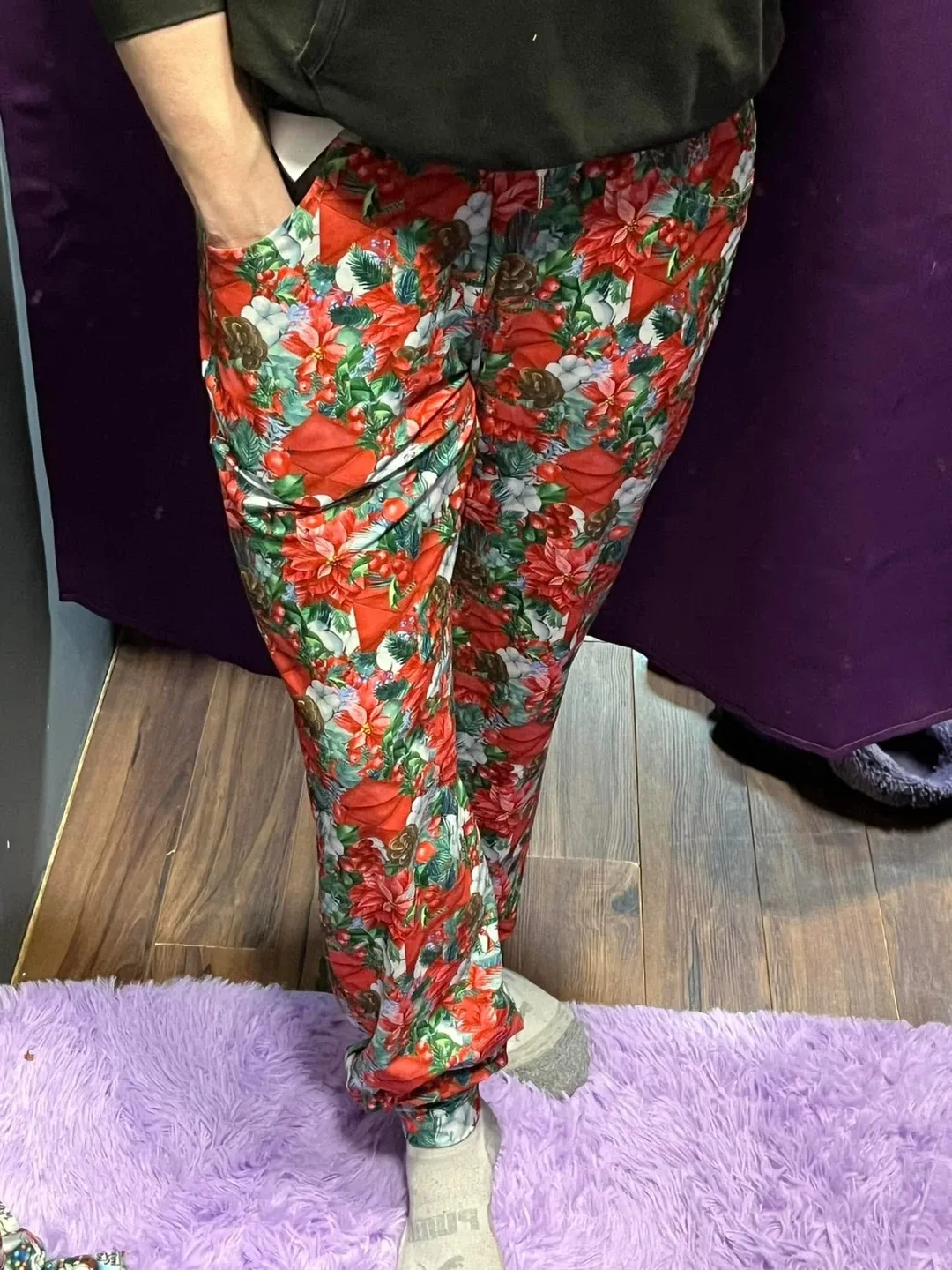 Poinsettia Joggers