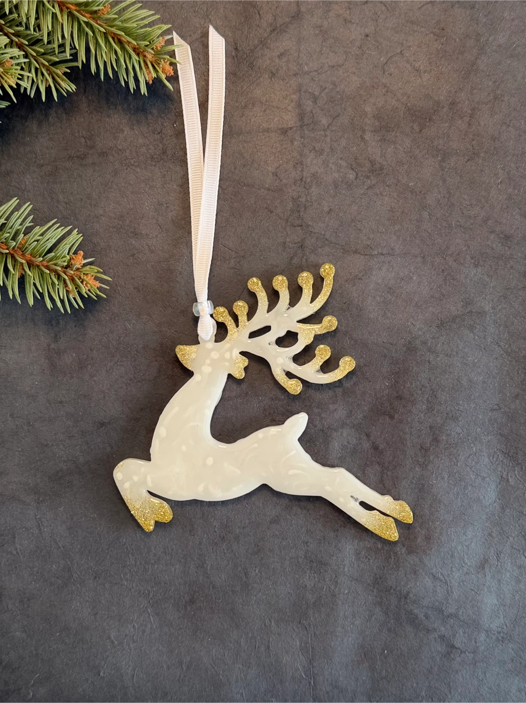 Handmade Christmas Ornament Set | Epoxy Resin | 6 pieces - photo 4