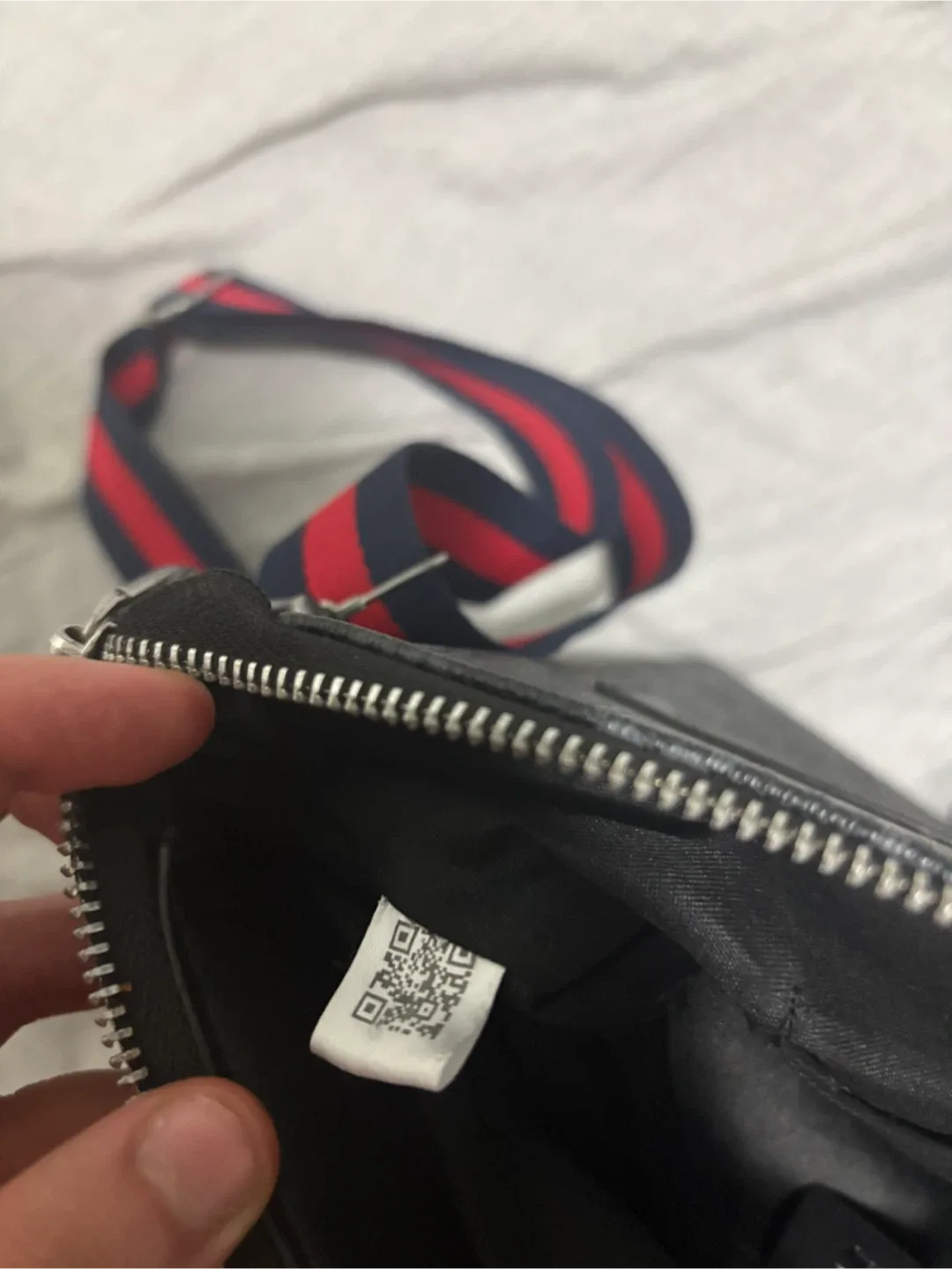 Gucci sidebag image indicator(4)