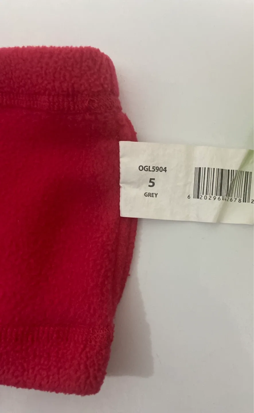 Oshkosh Red Neck Warmer image indicator(2)