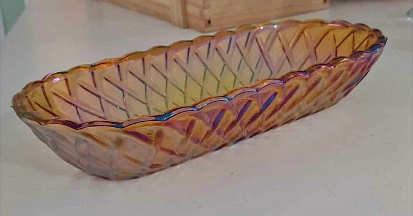 #Cleanout- Vintage Iridescent Carnival Glass Dish