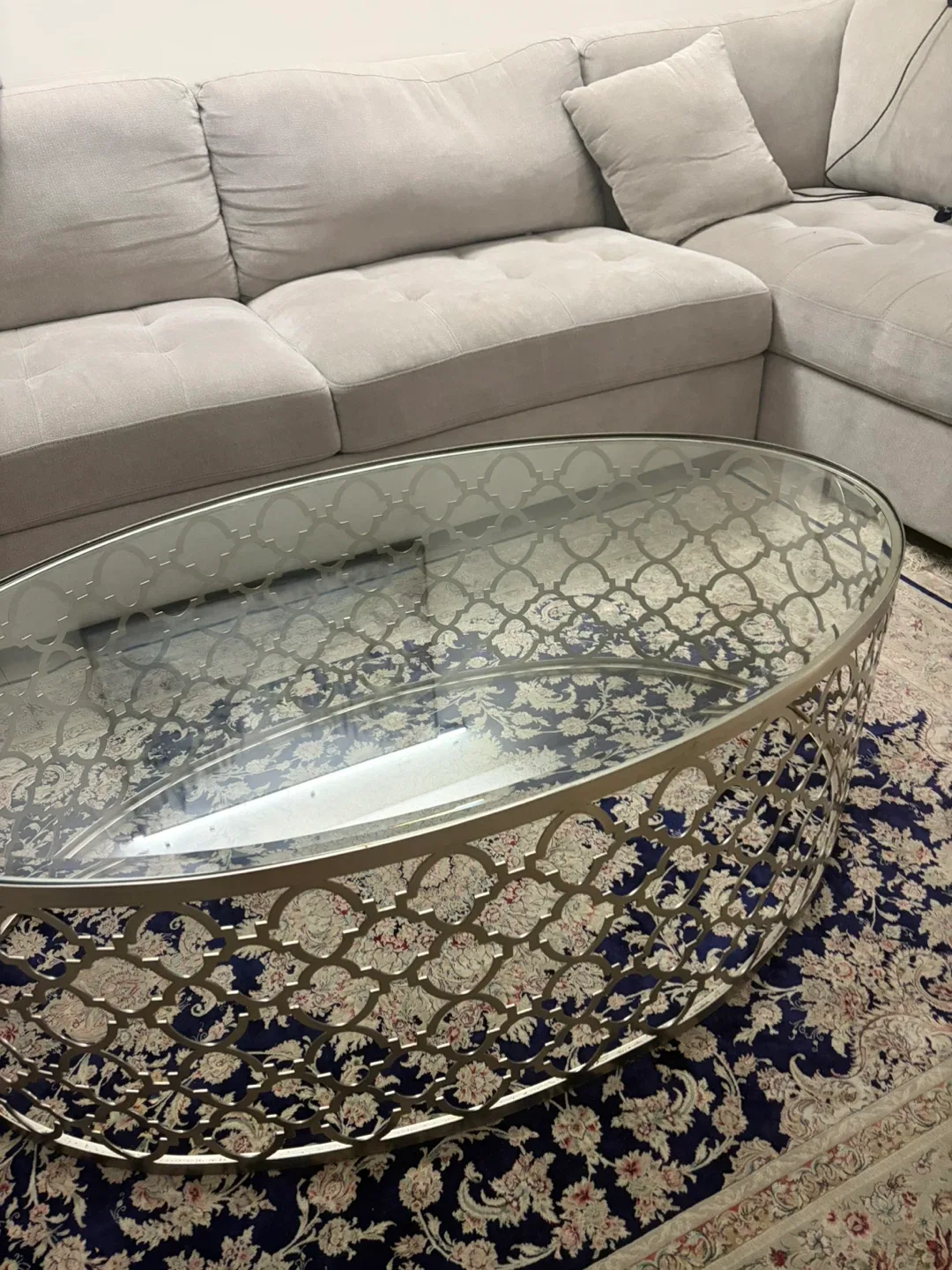 Oval Glass Top Coffee Table image indicator(6)