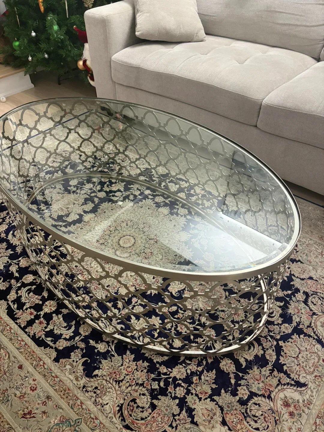 Oval Glass Top Coffee Table image indicator(4)