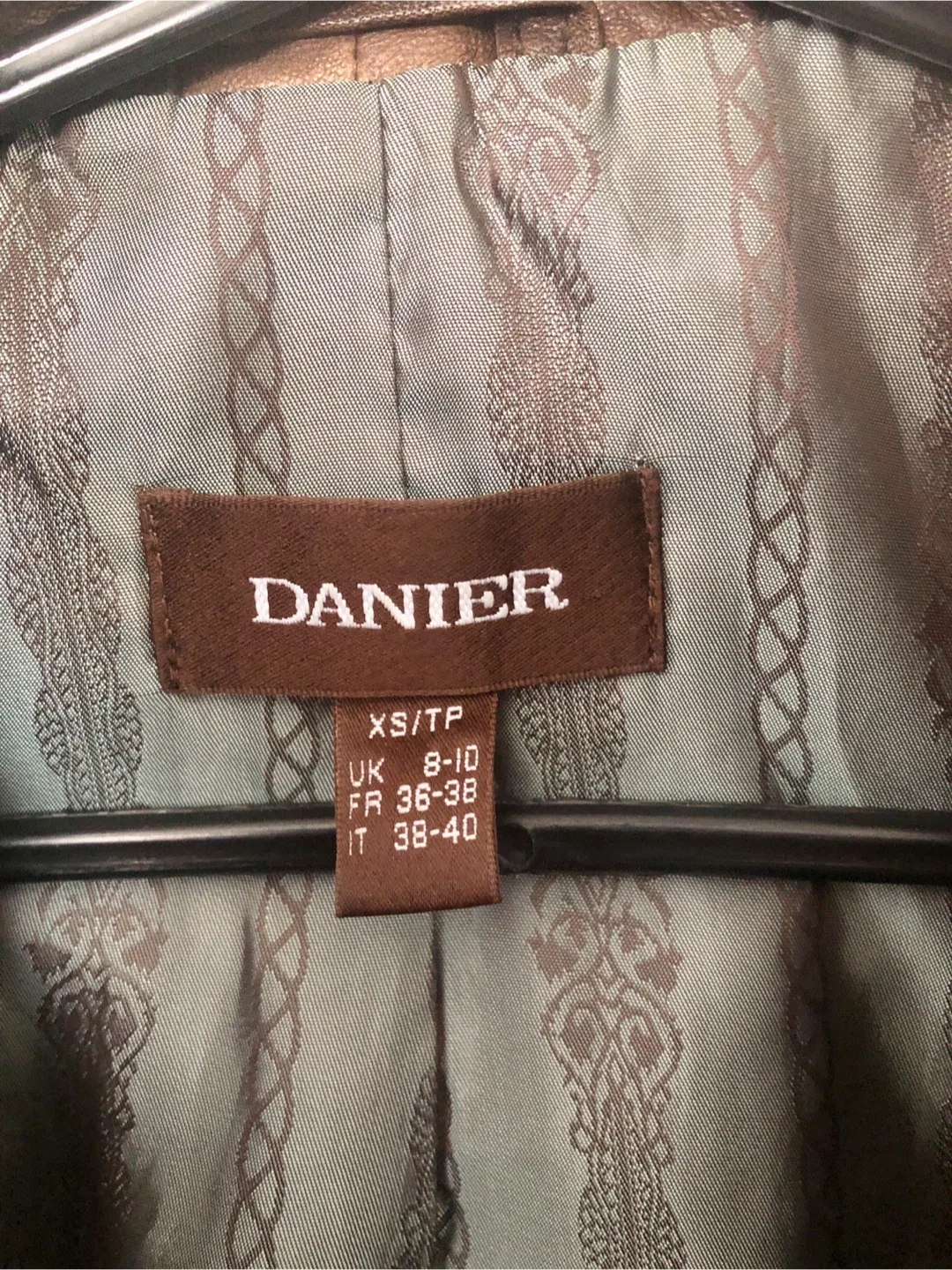 Danier Genuine Leather Jacket - Size XS image indicator(8)