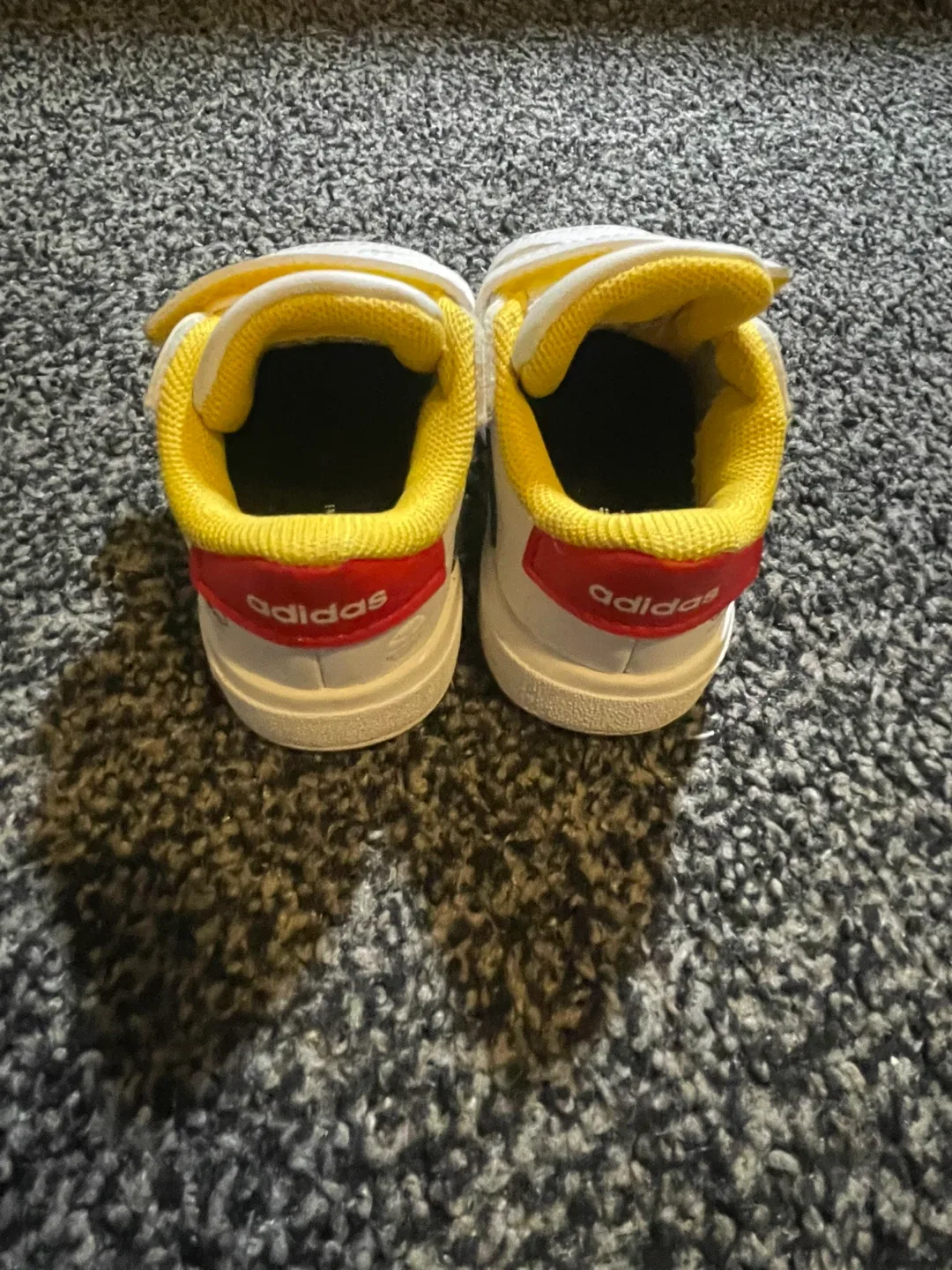 Adidas Grand Court Mickey CF image indicator(9)