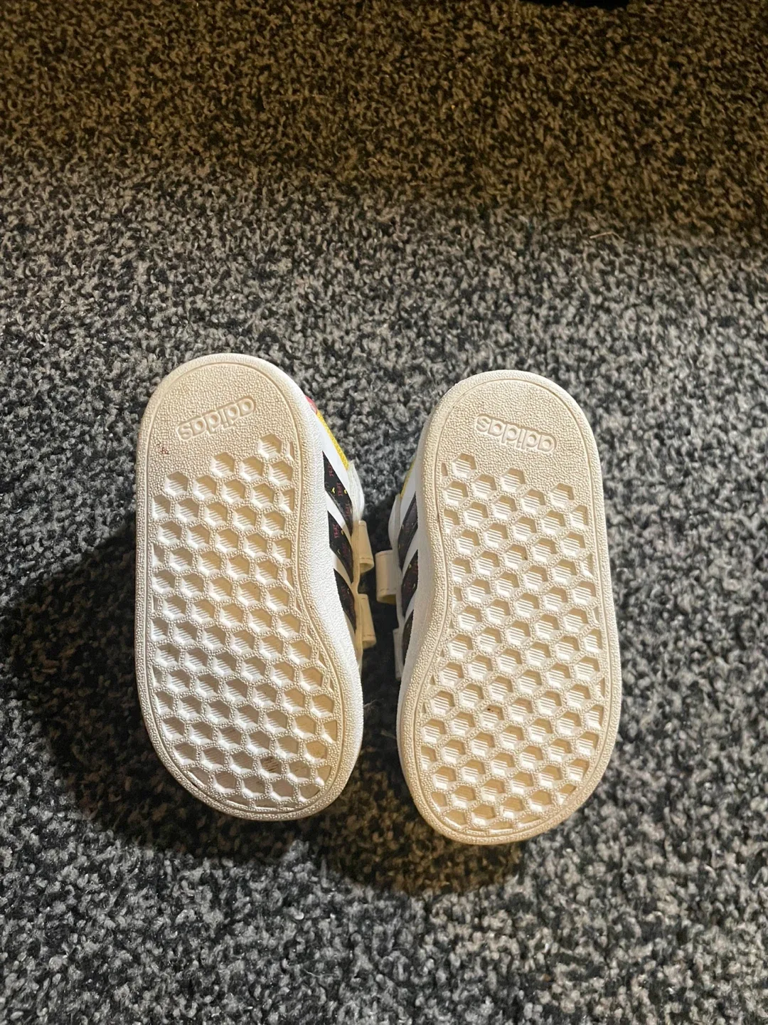 Adidas Grand Court Mickey CF image indicator(10)