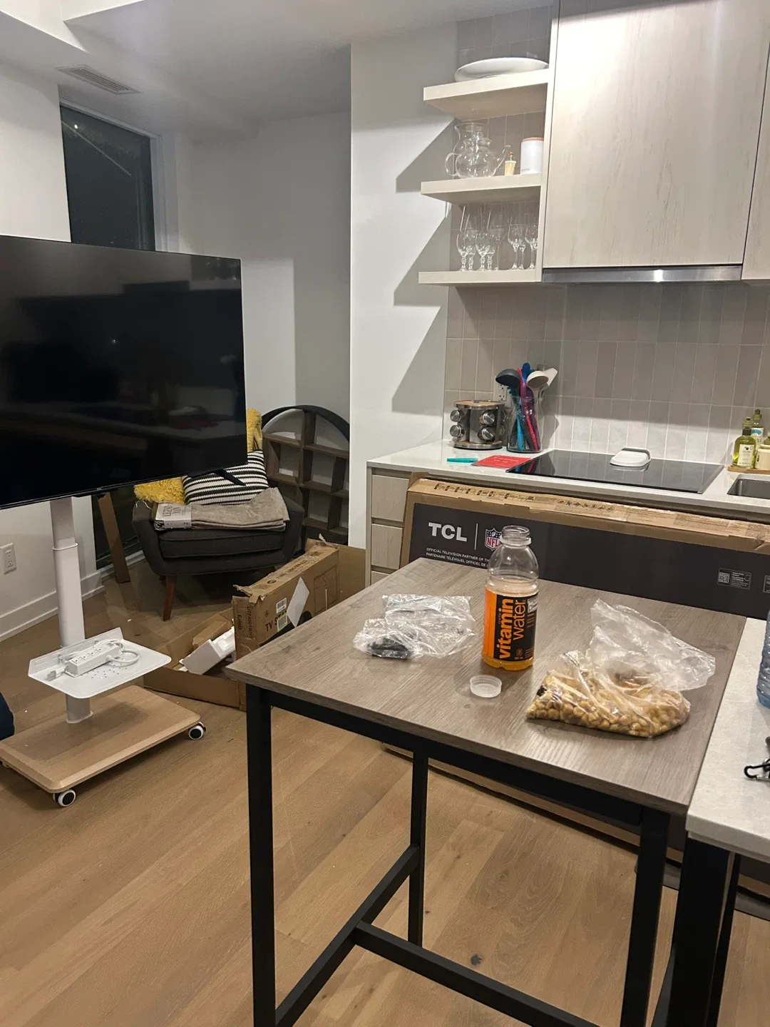 Fully furnished 2 bedroom available for rent image indicator(4)