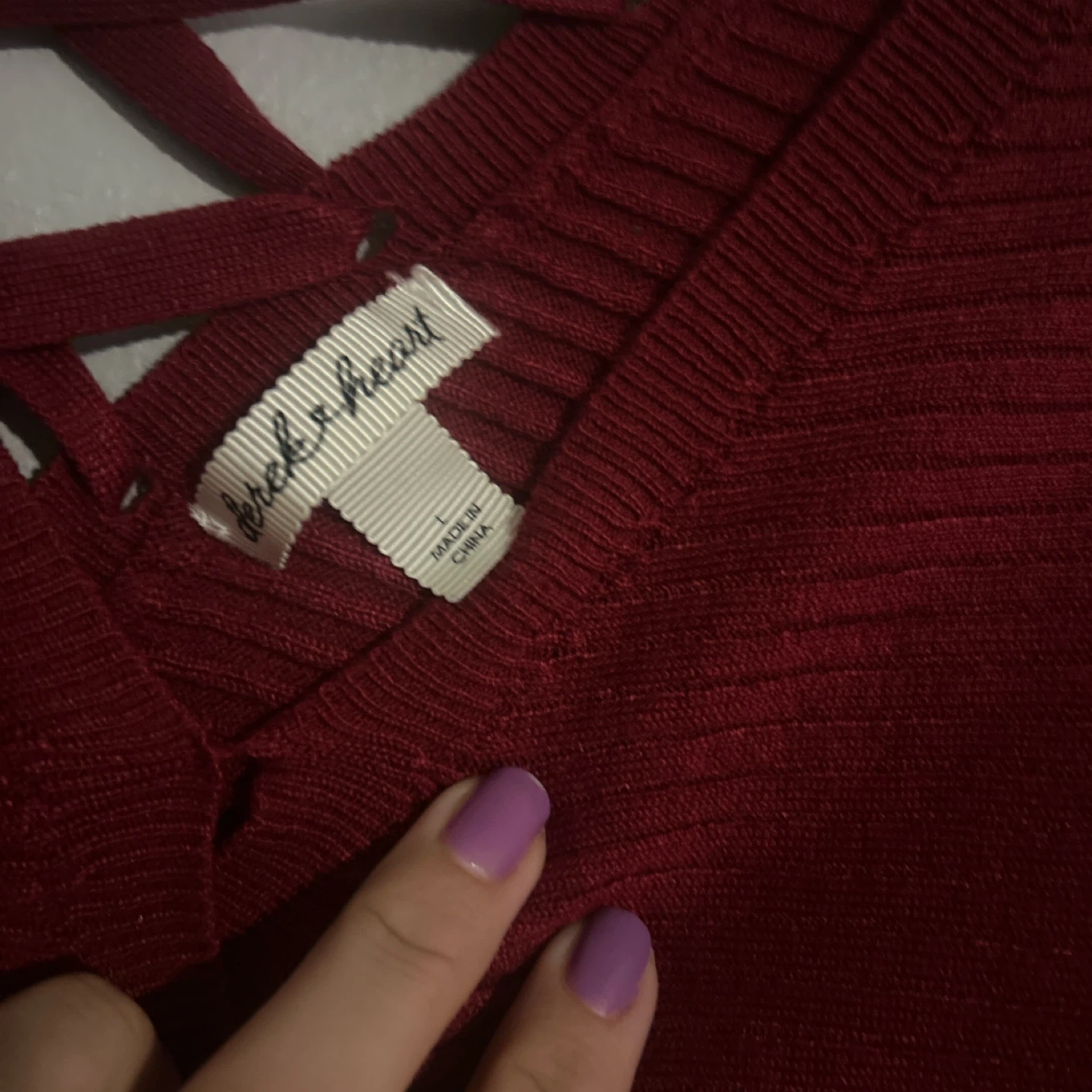 Deb & Heart Burgundy Criss Cross Sweater - L - photo 2