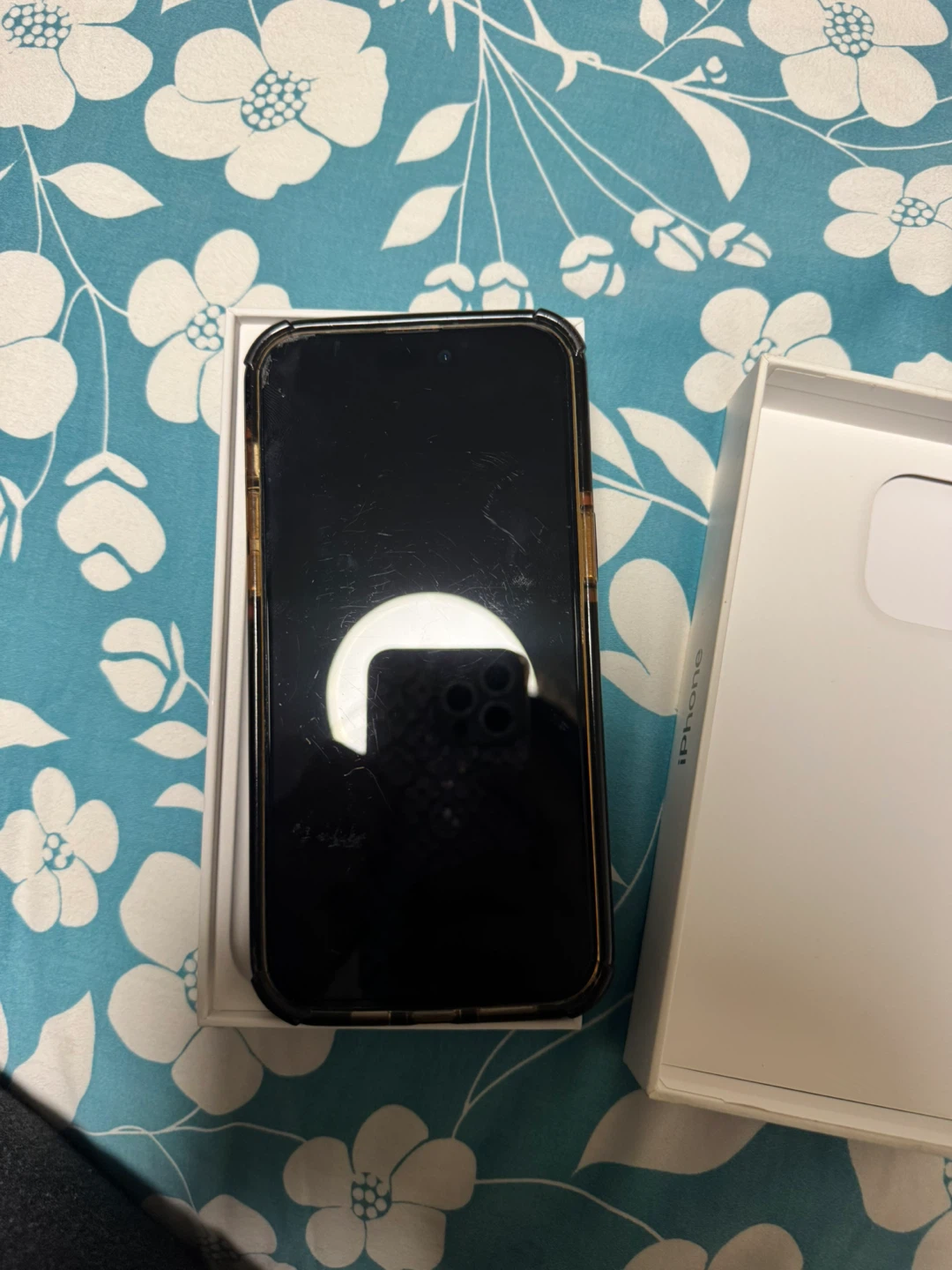 iPhone 14 Pro Max - Gold - photo 4