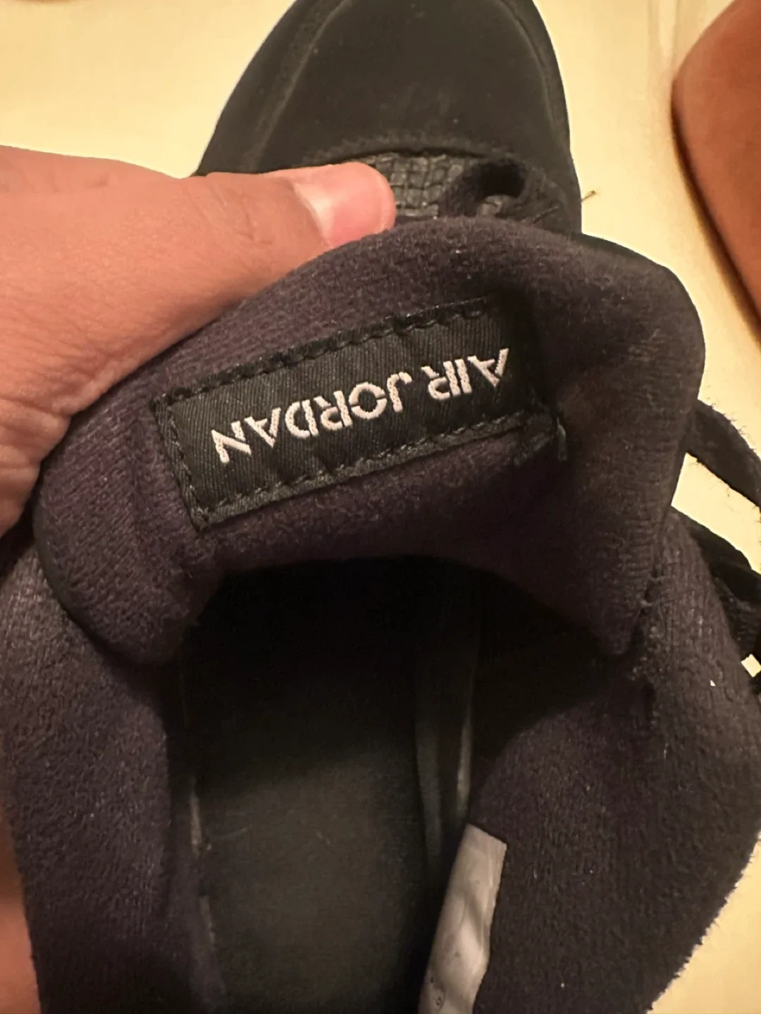 Air Jordan 4 Black Cats image indicator(5)