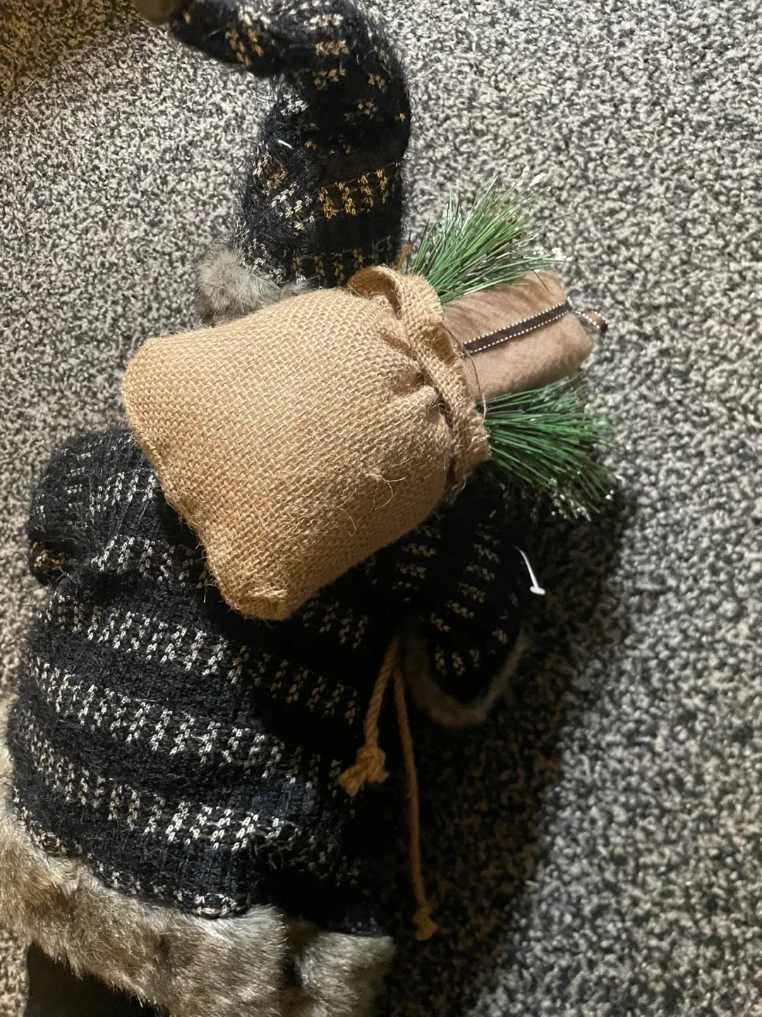 Santa Claus Figurine image indicator(6)