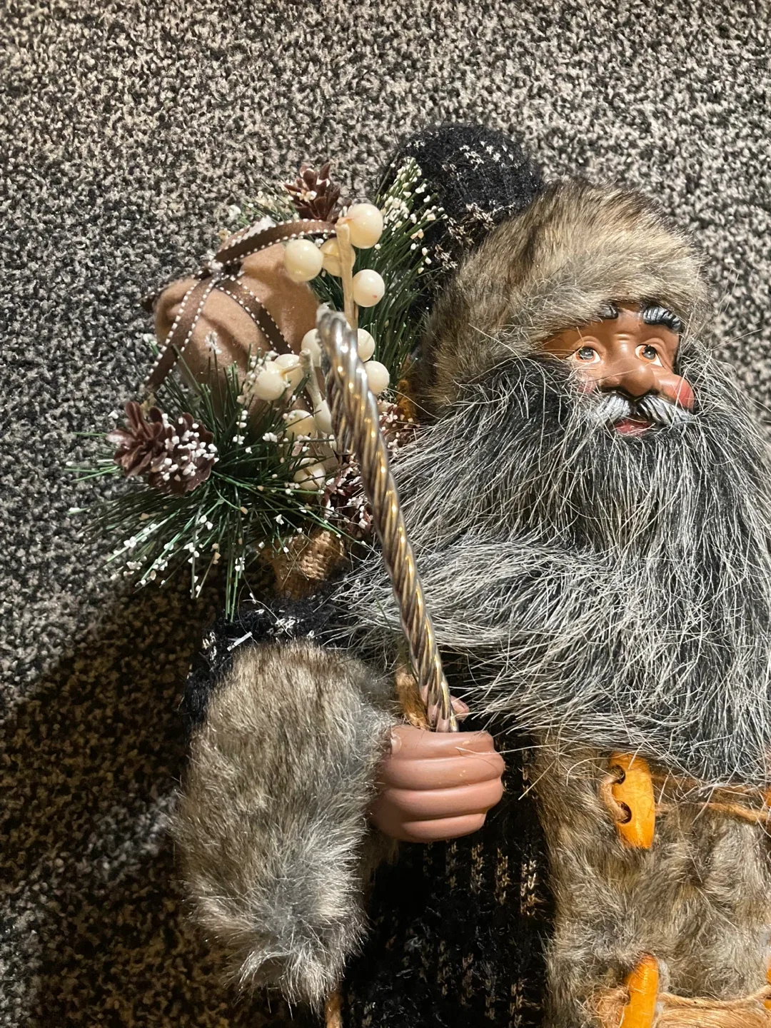 Santa Claus Figurine image indicator(4)