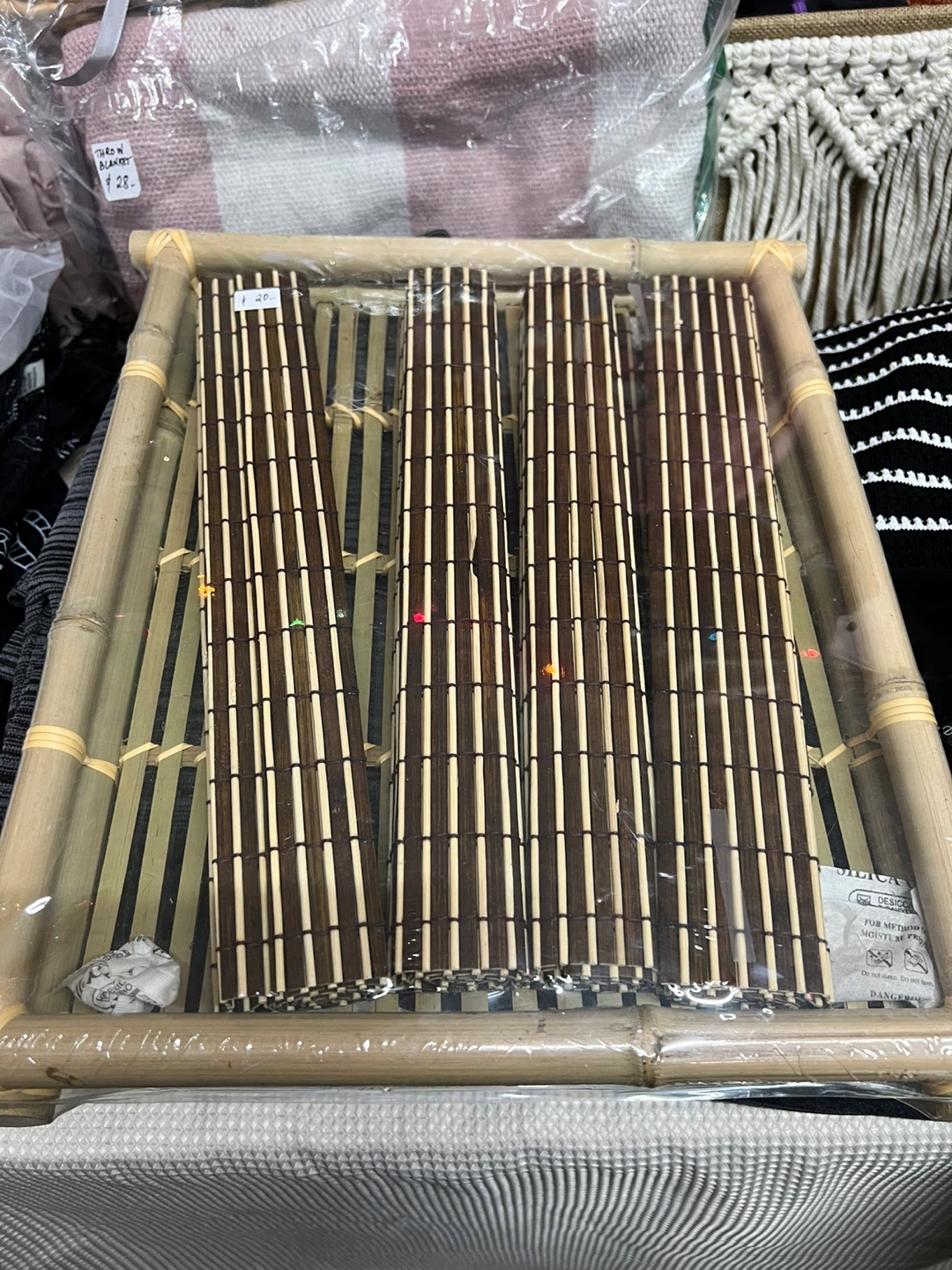 Bamboo Placemat Set - New - photo 2