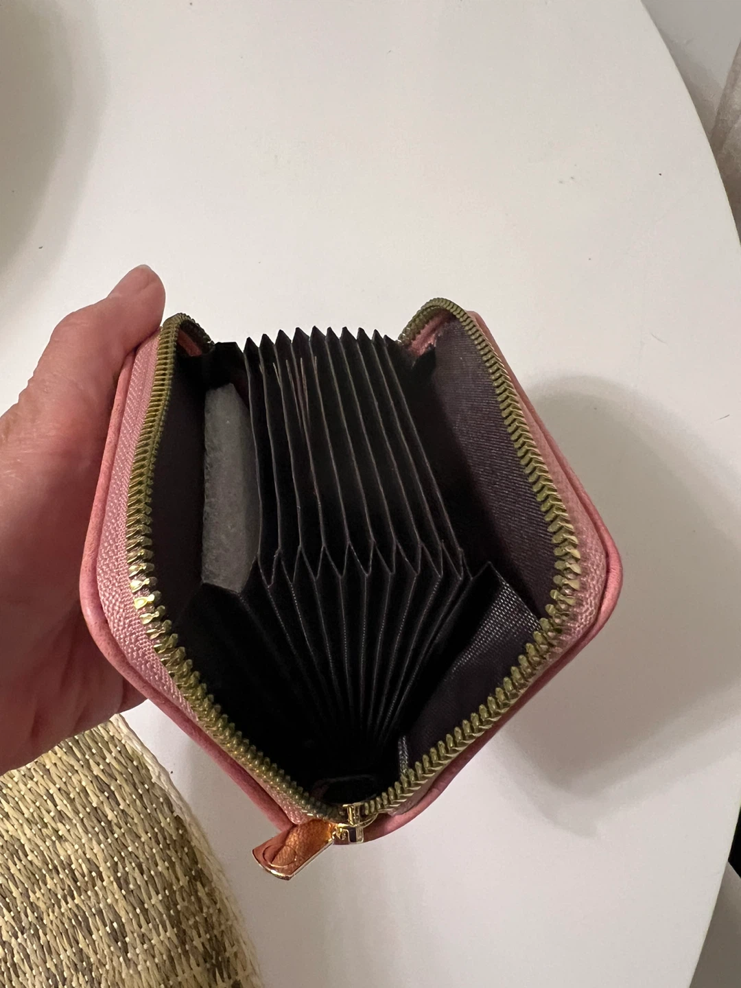 New- Pink Card Holder Wallet - photo 2