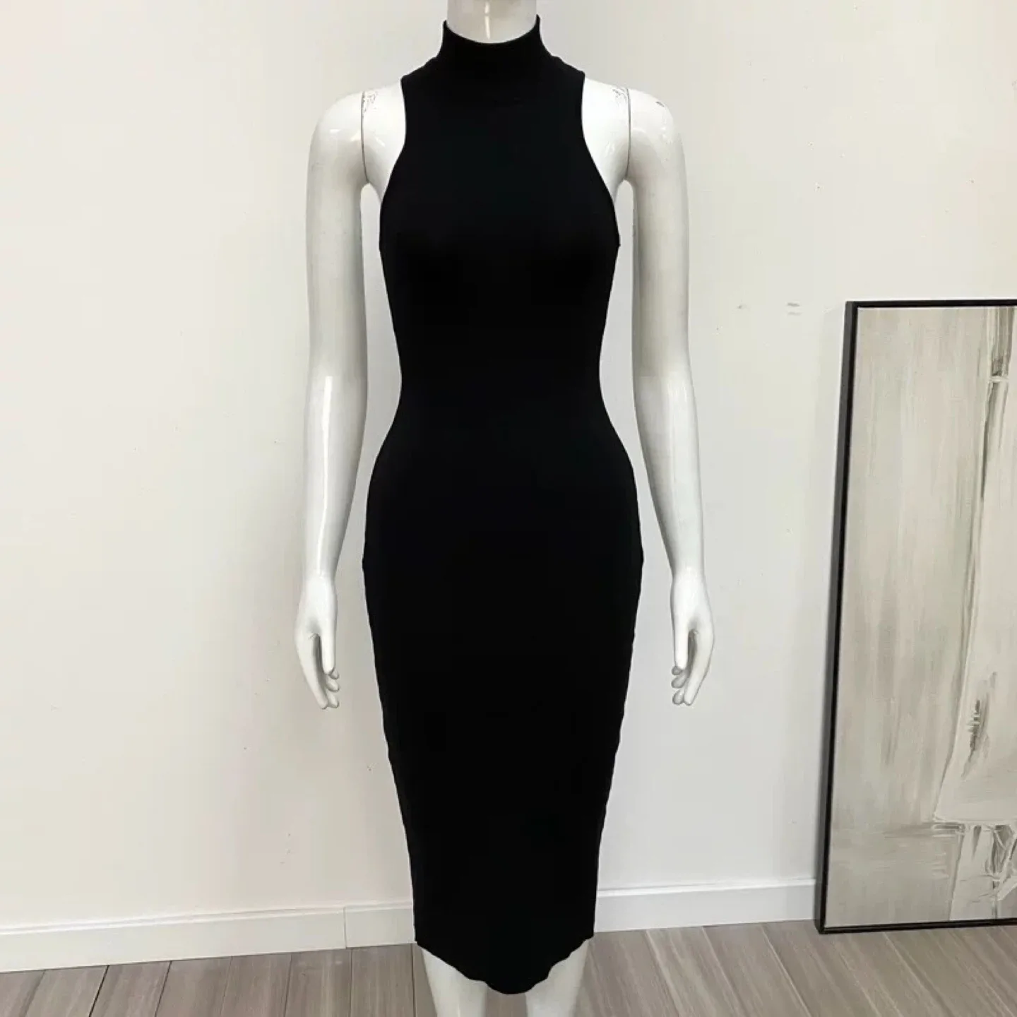 ELEGANT BLACK KNIT DRESS - BRAND NEW image indicator(2)