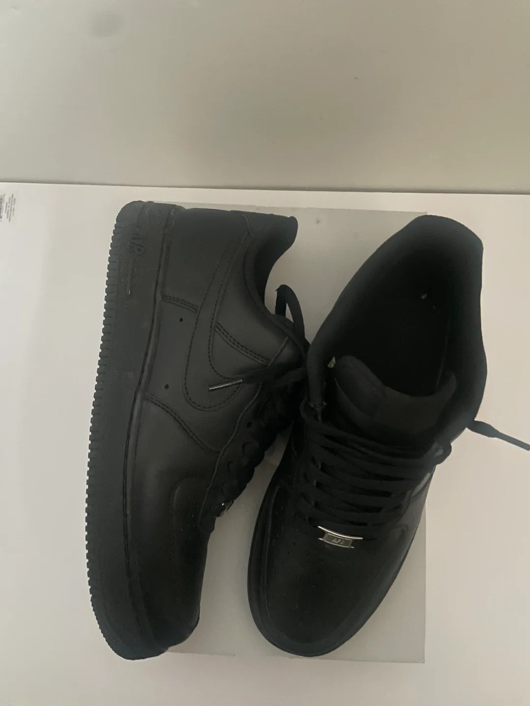 Nike Air Force 1 '07 Black Like New !!
