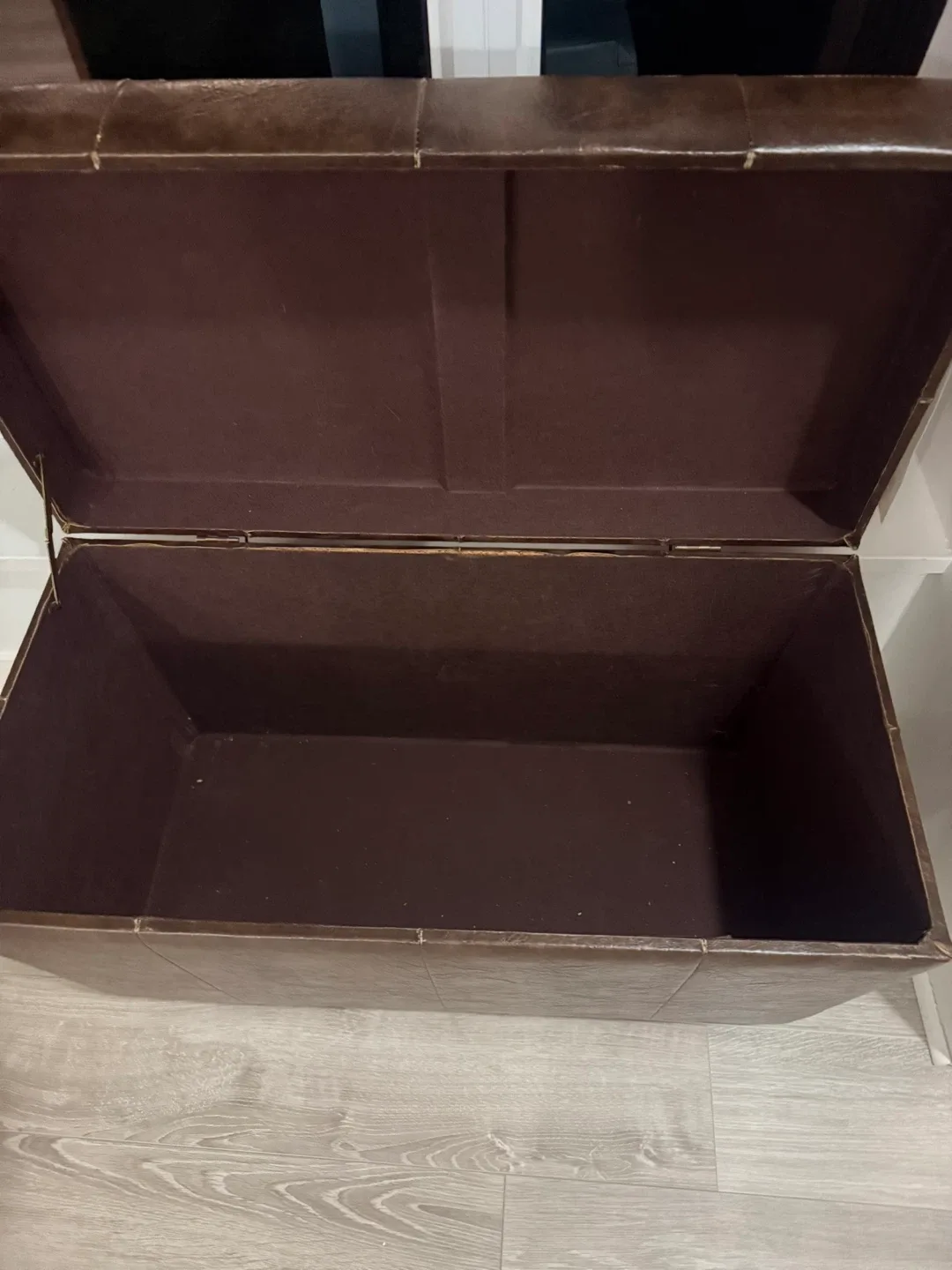 Storage Ottoman Bench image indicator(2)