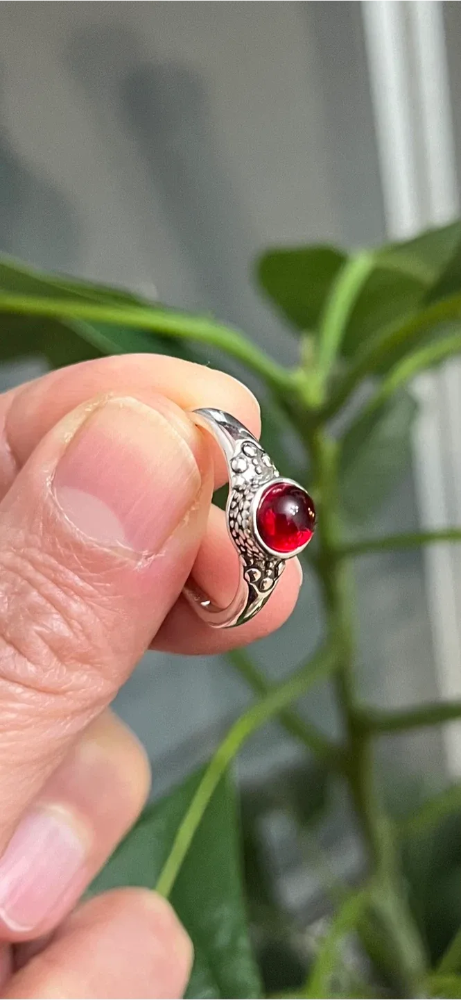 Red Stone Ring . Silver plated image indicator(2)