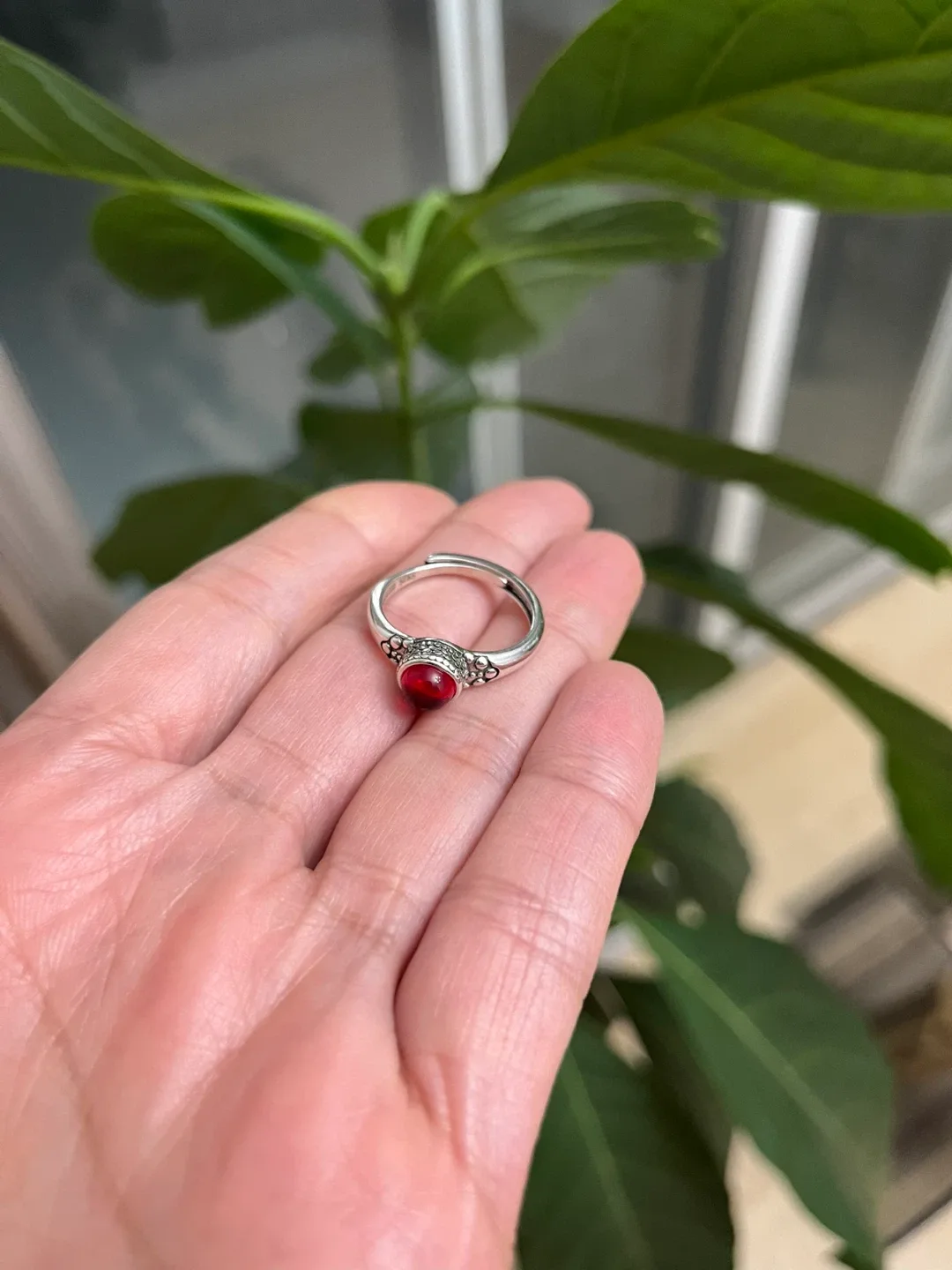 Red Stone Ring . Silver plated image indicator(3)