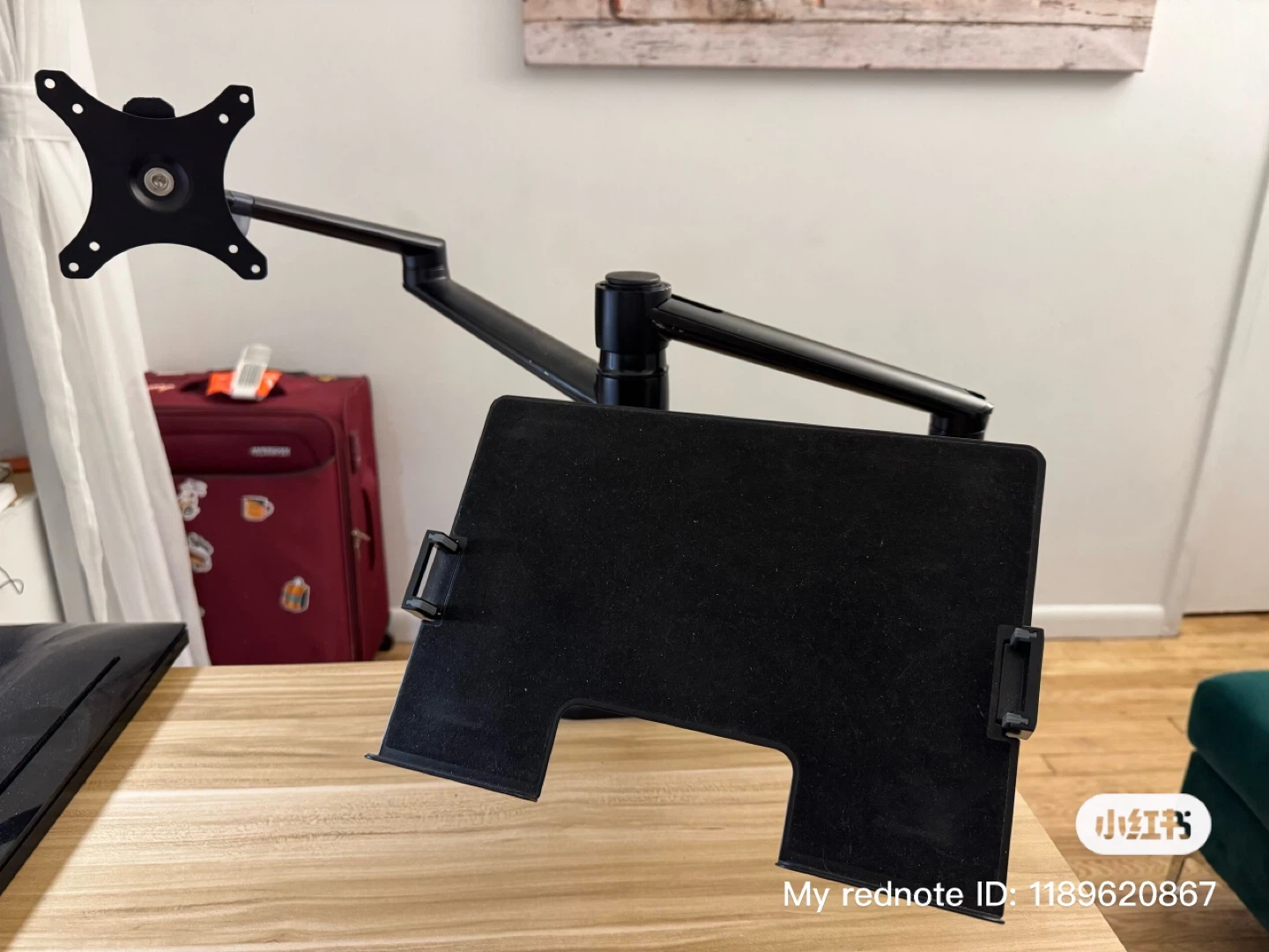 Monitor Arm / monitor stand