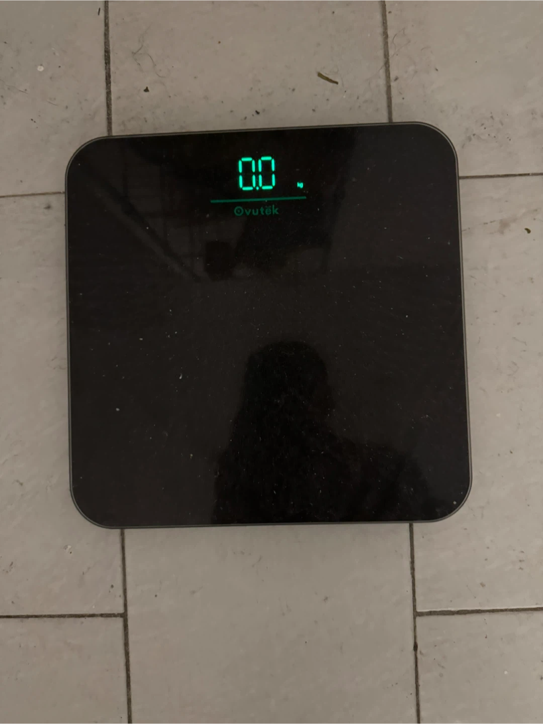 Levoit Air Purifier and Weighing Scale - photo 2